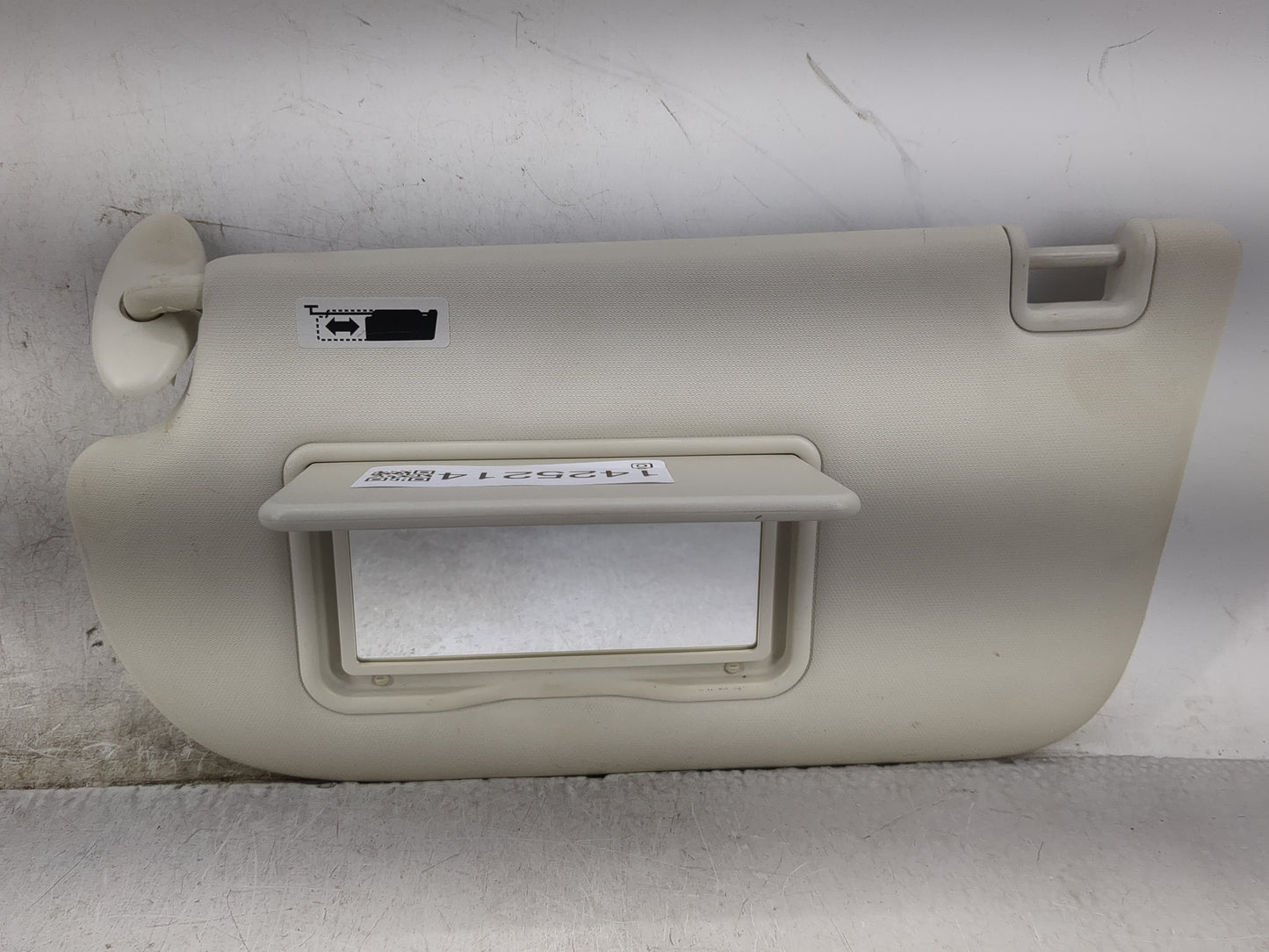 2015 Ford Focus Sun Visor Shade Replacement Driver Left Mirror Fits OEM Used Auto Parts - Oemusedautoparts1.com