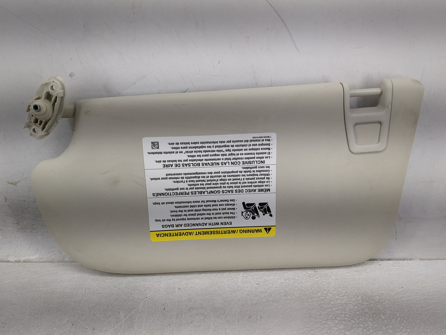2013-2015 Ford Focus Sun Visor Shade Replacement Passenger Right Mirror Fits Fits 2013 2014 2015 OEM Used Auto Parts - Oemus
