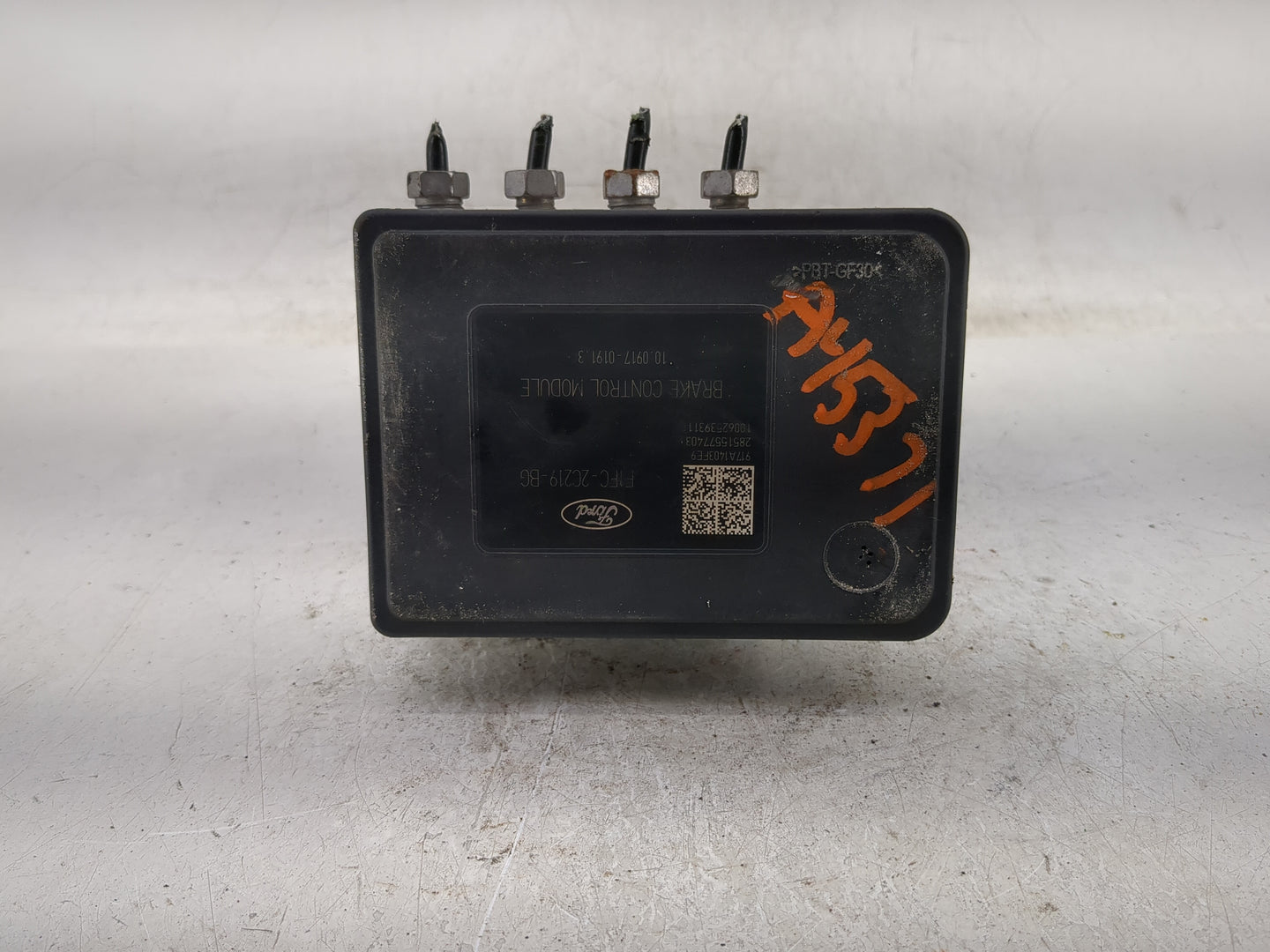 2016-2018 Ford Focus ABS Pump Control Module Replacement P/N:F1FC-2C219-BG Fits Fits 2016 2017 2018 OEM Used Auto Parts - Oe