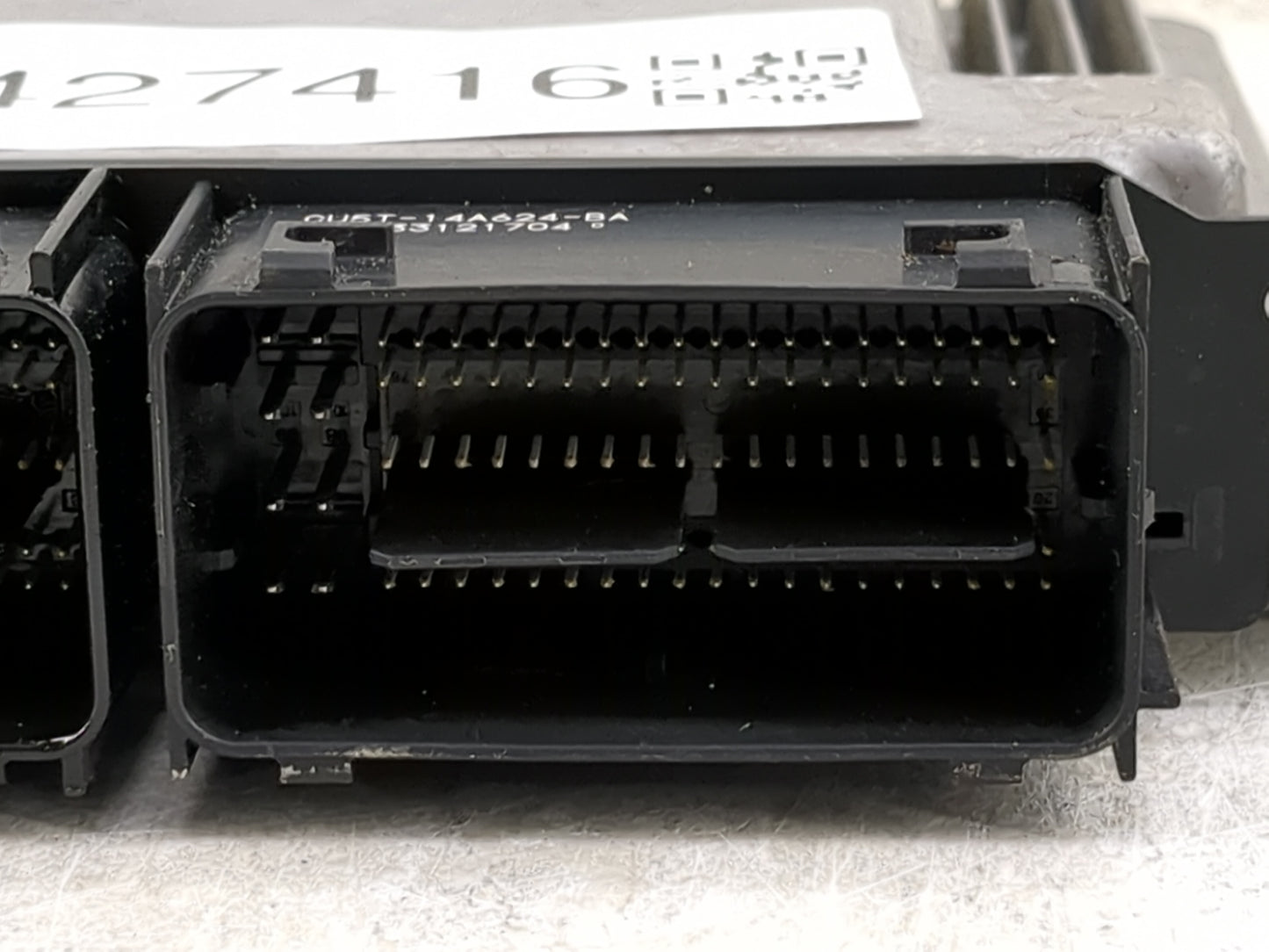 2016-2018 Ford Focus PCM Engine Control Computer ECU ECM PCU OEM P/N:FV6A-12B684-CA Fits Fits 2016 2017 2018 OEM Used Auto P