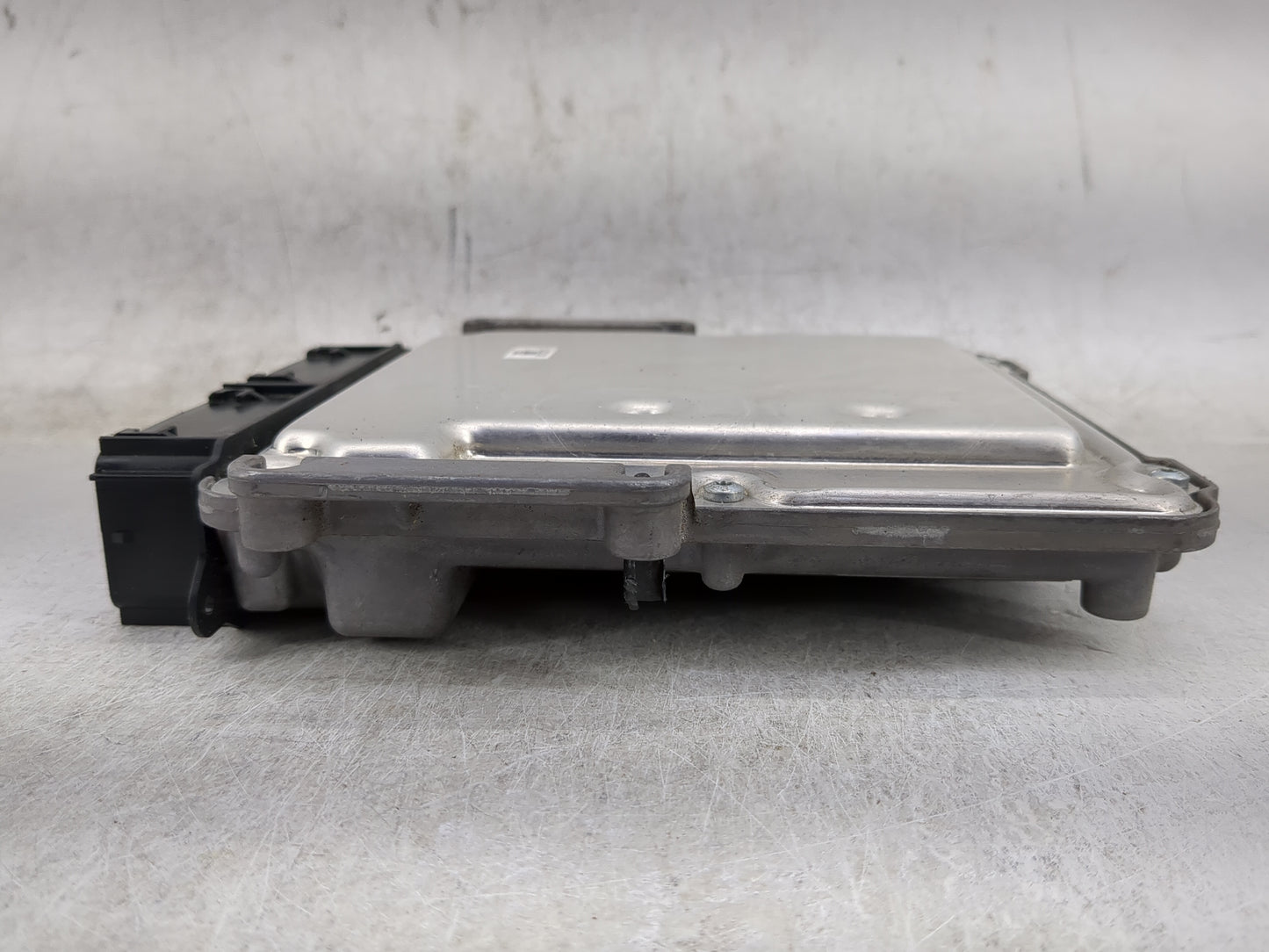 2016-2018 Ford Focus PCM Engine Control Computer ECU ECM PCU OEM P/N:FV6A-12B684-CA Fits Fits 2016 2017 2018 OEM Used Auto P
