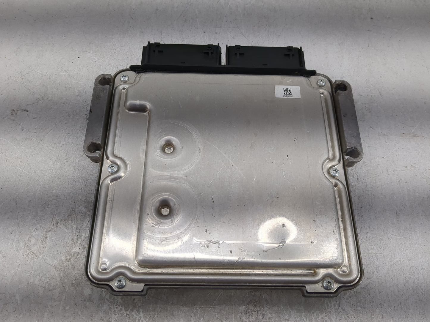 2016-2018 Ford Focus PCM Engine Control Computer ECU ECM PCU OEM P/N:FV6A-12B684-CA Fits Fits 2016 2017 2018 OEM Used Auto P