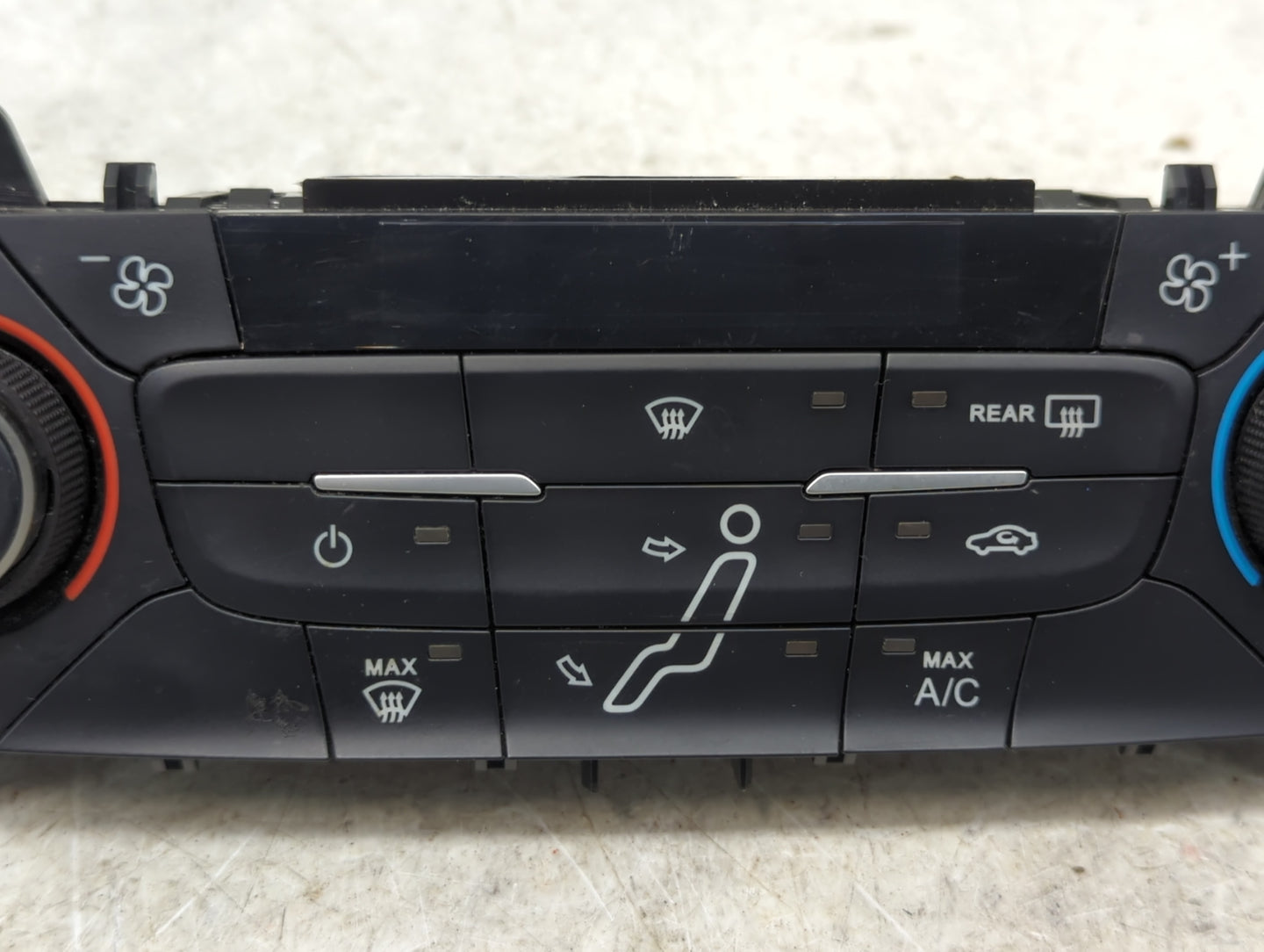 2015-2018 Ford Focus Climate Control Module Temperature AC/Heater Replacement P/N:F1ET-18C612-AJ Fits Fits 2015 2016 2017 20