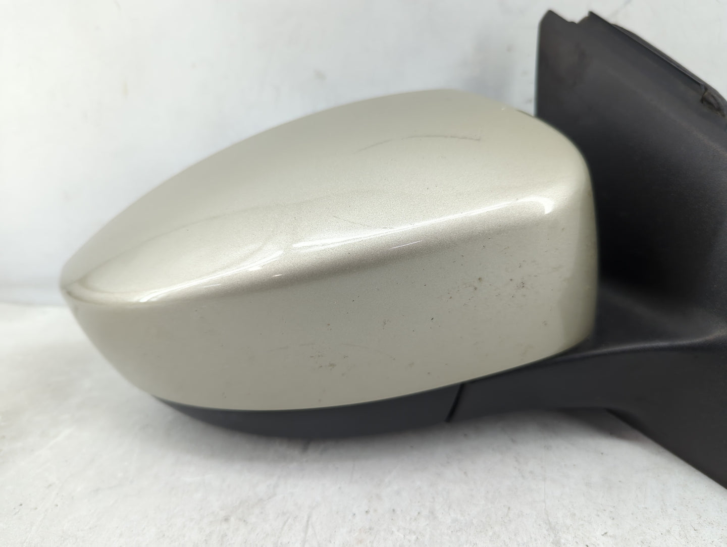 2018 Ford Focus Passenger Side View Mirror - Right Door Mirror OEM Used - Oemusedautoparts1.com