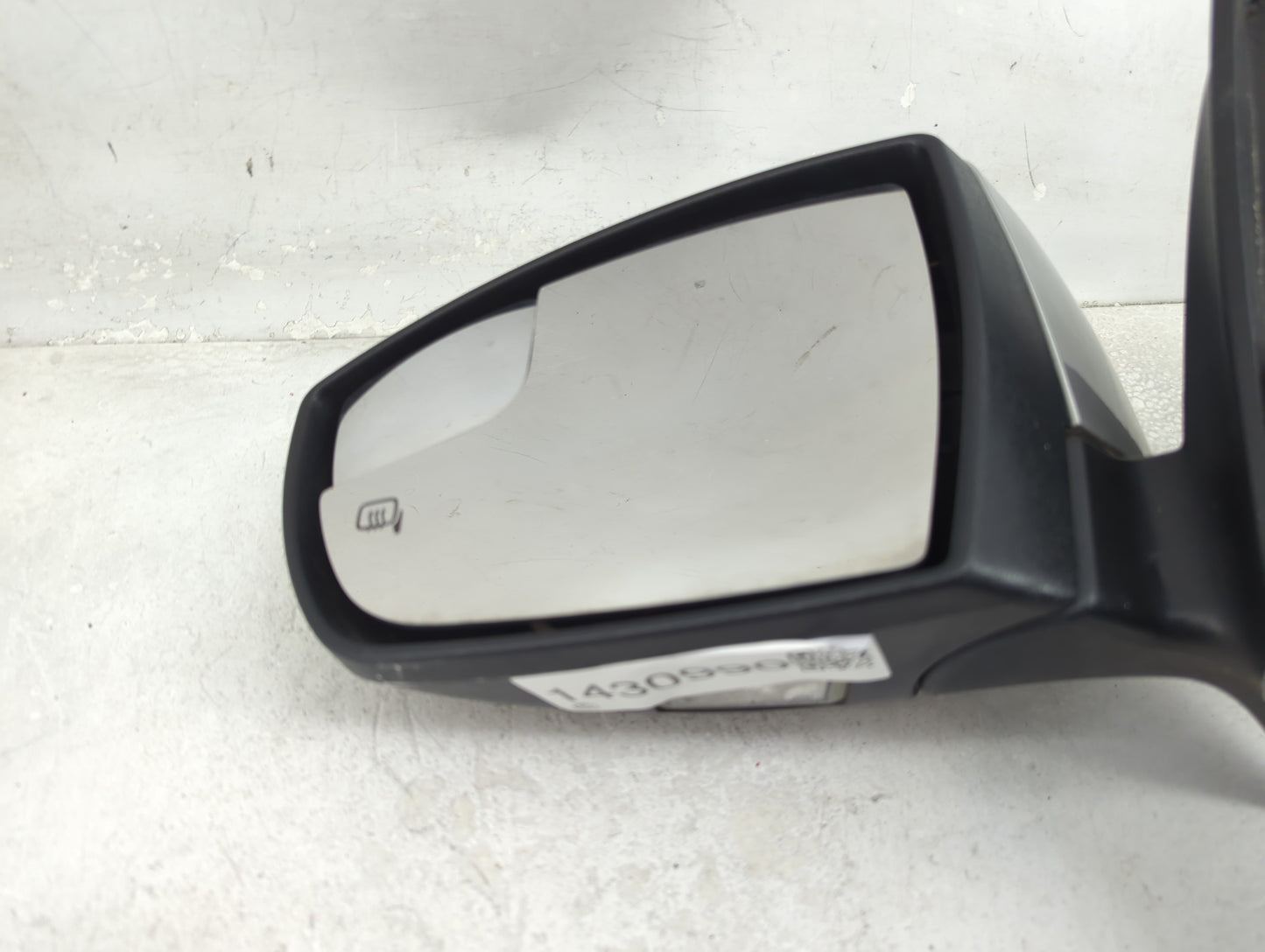 2015-2018 Ford Focus Driver Side View Mirror - Left Door Mirror OEM Used - Oemusedautoparts1.com