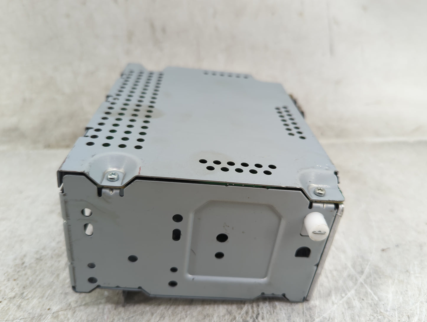 2018 Ford Focus Radio AM FM Cd Player Receiver Replacement P/N:JM5T-18D818-BA Fits OEM Used Auto Parts - Oemusedautoparts1.c
