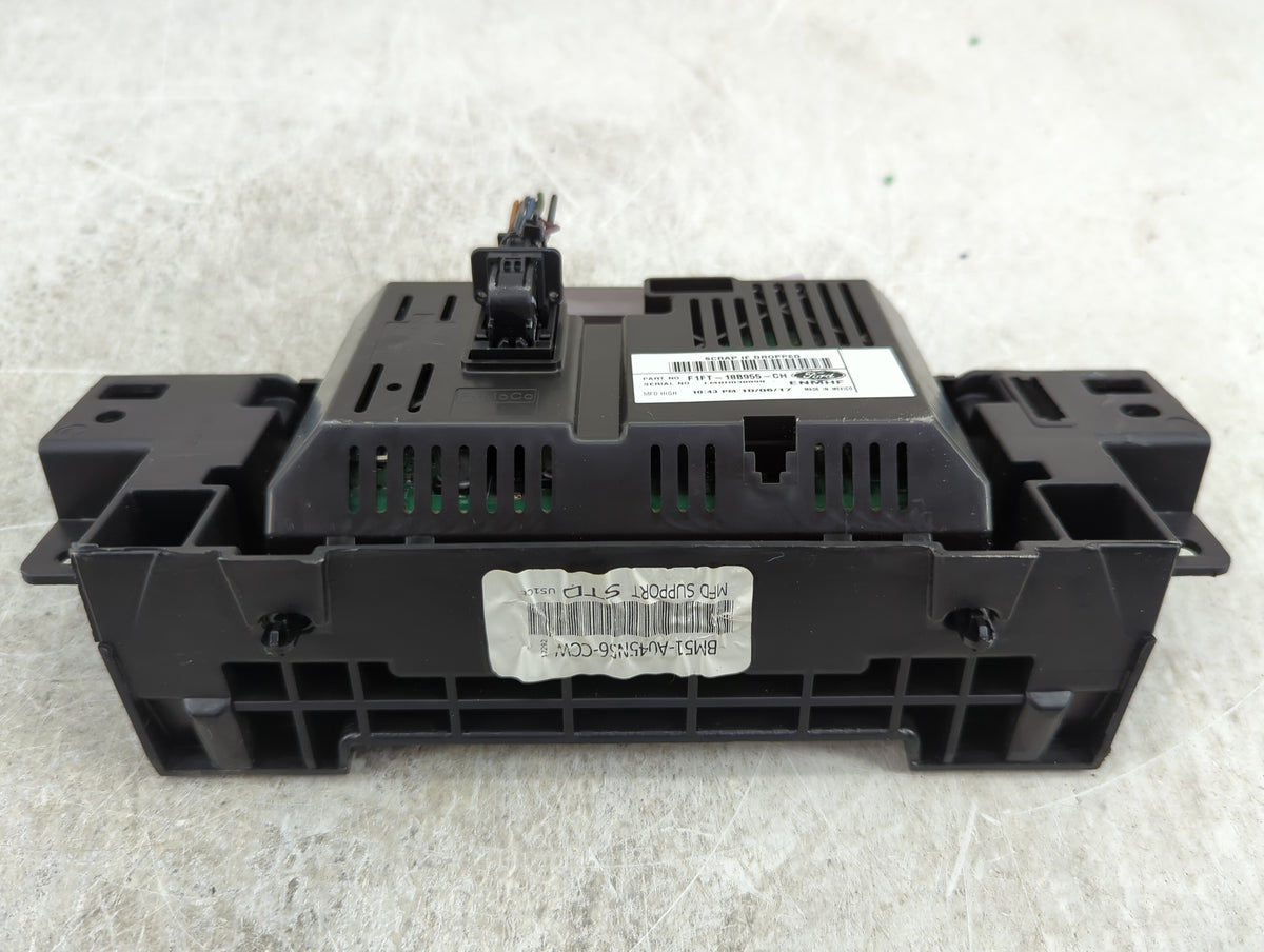 2015-2018 Ford Focus Information Radio Display Screen 1434080 - Oemusedautoparts1.com