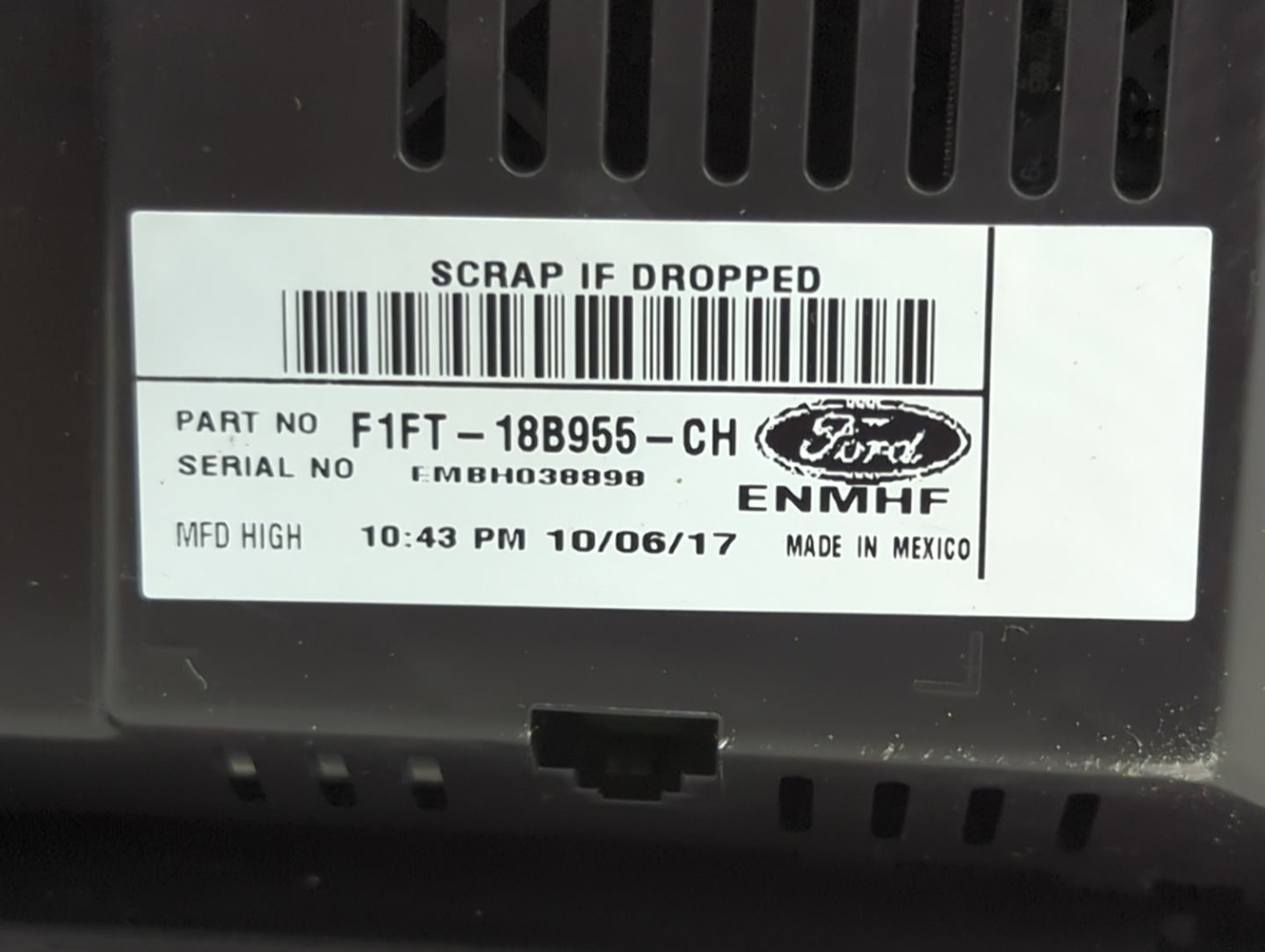 2015-2018 Ford Focus Information Display Screen - Oemusedautoparts1.com