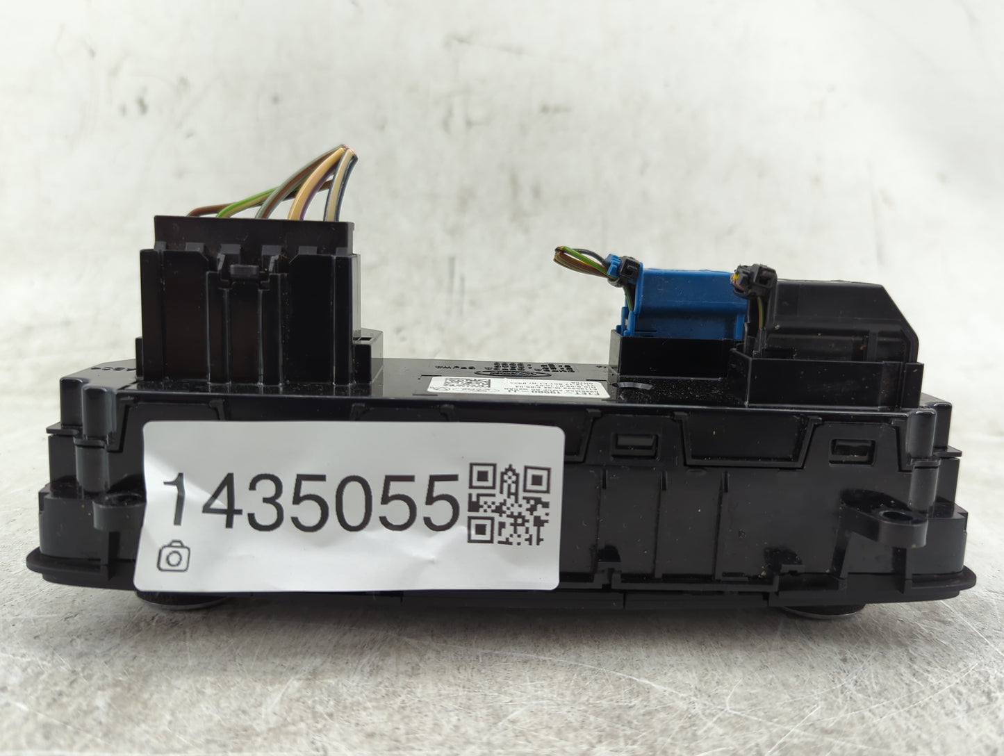 2015-2018 Ford Focus Climate Control Module Temperature AC/Heater Replacement P/N:F1ET-19980-JJ Fits Fits 2015 2016 2017 201