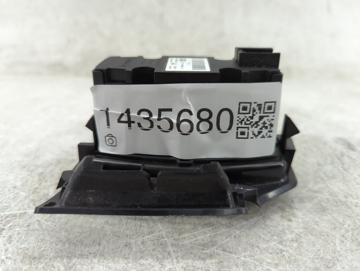 2012-2018 Ford Focus Master Power Window Switch Replacement Driver Side Left P/N:F1ET-13A024-JA F1ET-J Fits OEM Used Auto Pa