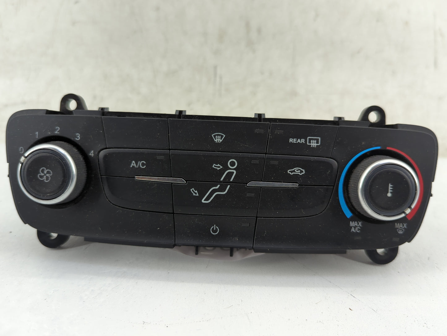 2015-2018 Ford Focus Climate Control Module Temperature AC/Heater Replacement P/N:F1ET-19980-JJ Fits Fits 2015 2016 2017 201