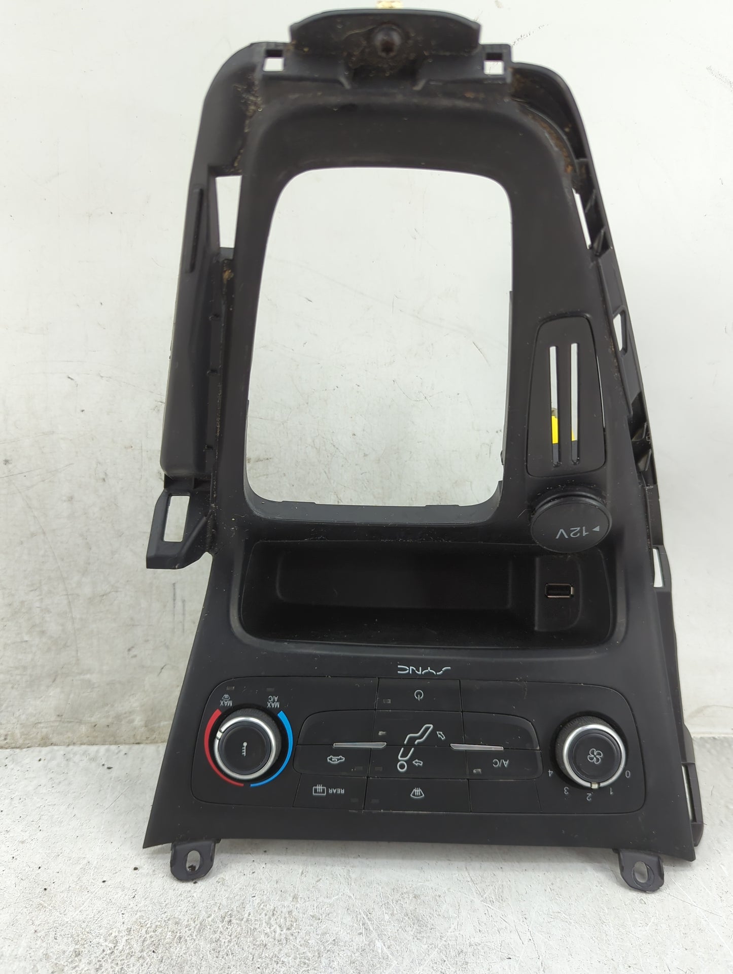 2015-2018 Ford Focus Climate Control Module Temperature AC/Heater Replacement Fits Fits 2015 2016 2017 2018 OEM Used Auto Pa
