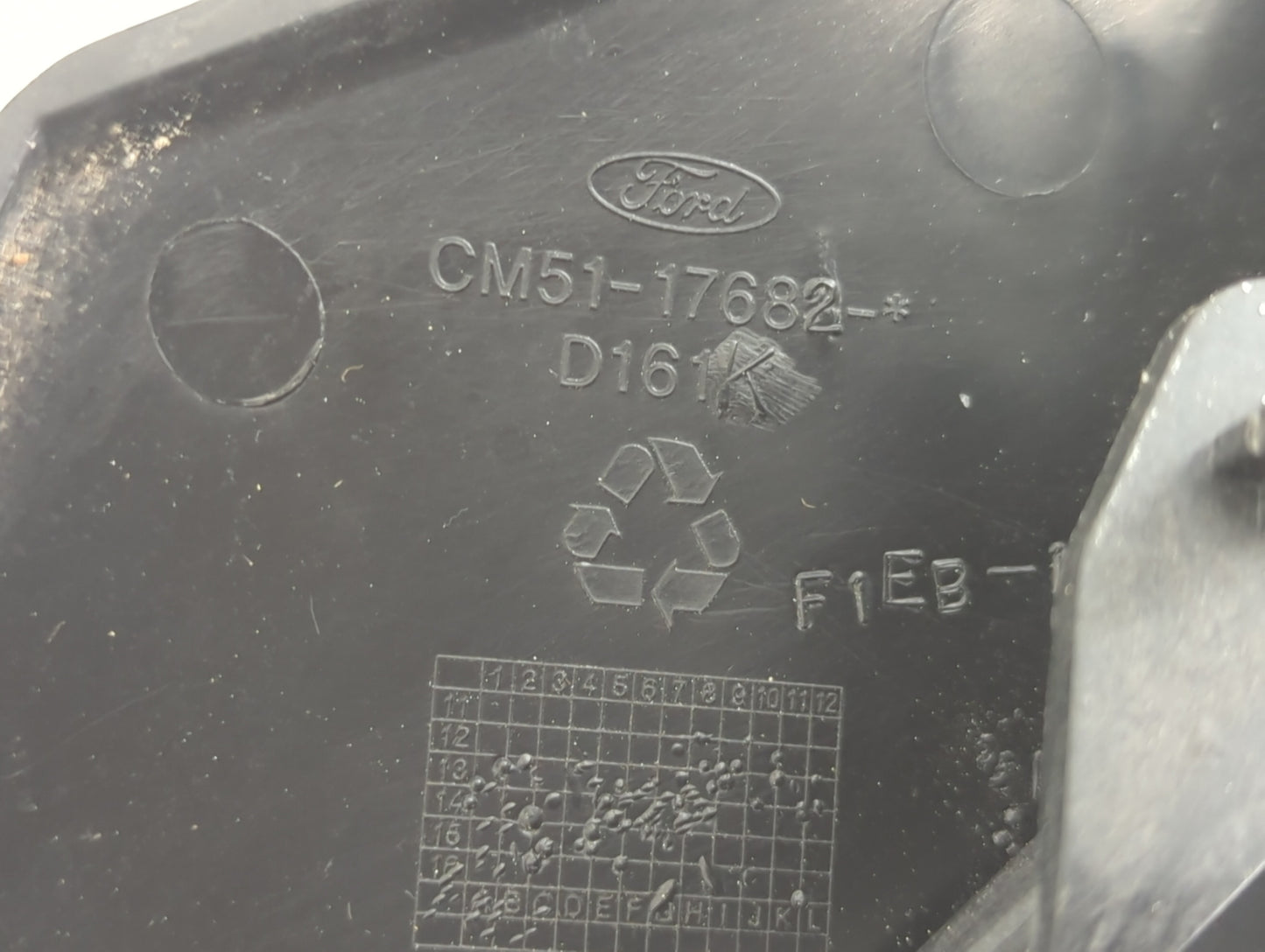 2015-2018 Ford Focus Passenger Side View Mirror - Right Door Mirror OEM Used - Oemusedautoparts1.com