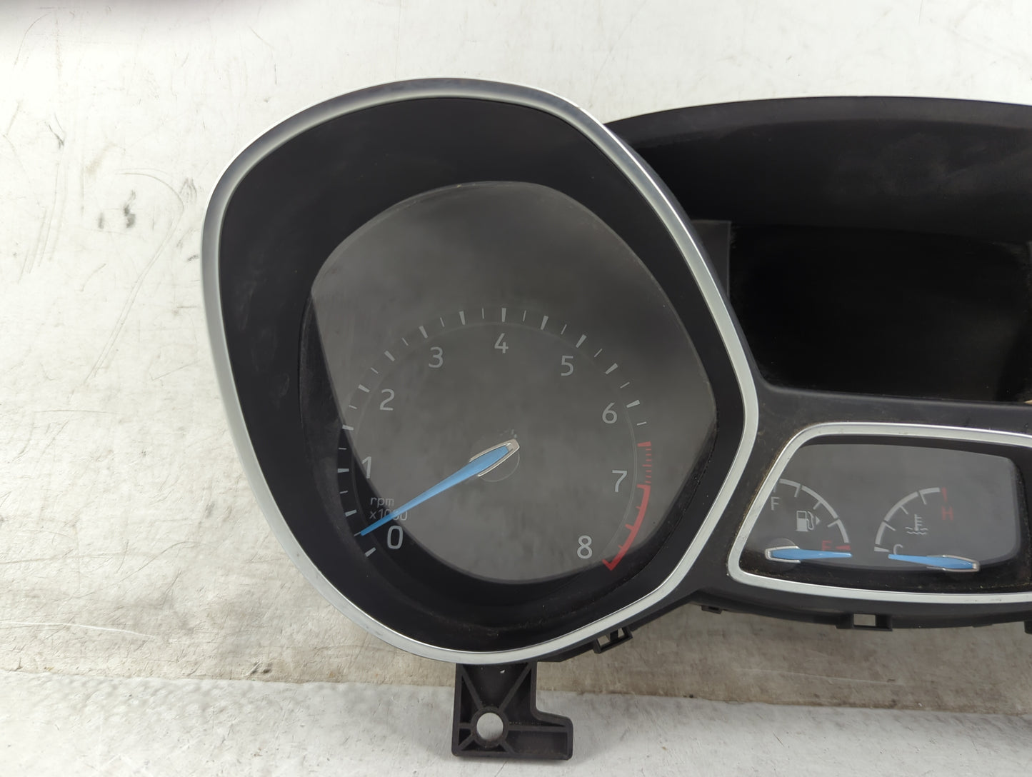 2017-2018 Ford Focus Instrument Cluster Speedometer Gauges P/N:F1ET-10849-CTP 72316361 Fits Fits 2017 2018 OEM Used Auto Par