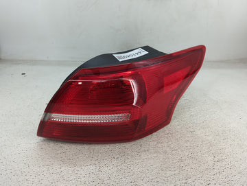 2015-2018 Ford Focus Tail Light Assembly Passenger Right OEM P/N:F1EB-13404-FE Fits Fits 2015 2016 2017 2018 OEM Used Auto P
