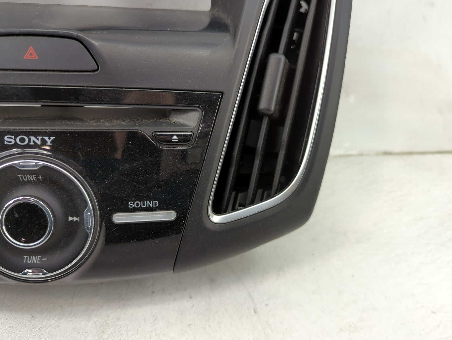 2015-2018 Ford Focus Radio Control Panel Black - Oemusedautoparts1.com