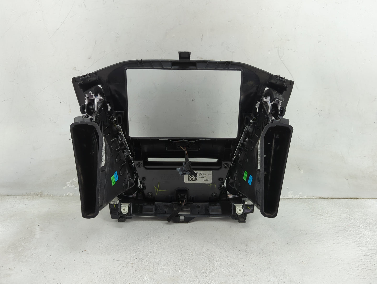 2015-2018 Ford Focus Radio Control Panel Black - Oemusedautoparts1.com