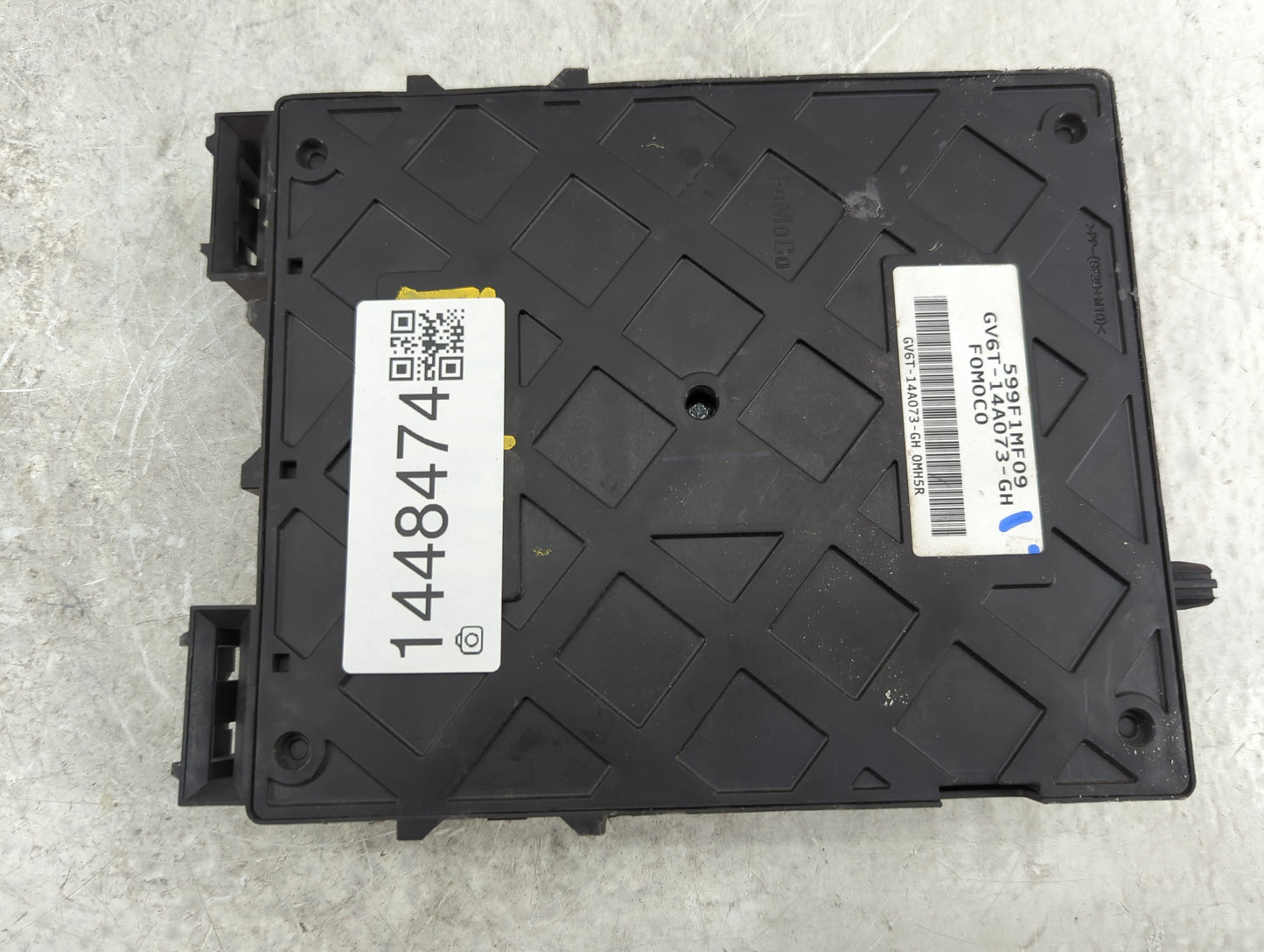 2016-2018 Ford Focus Body Control Module Bcm Inner Cabin Fuse Box - Oemusedautoparts1.com