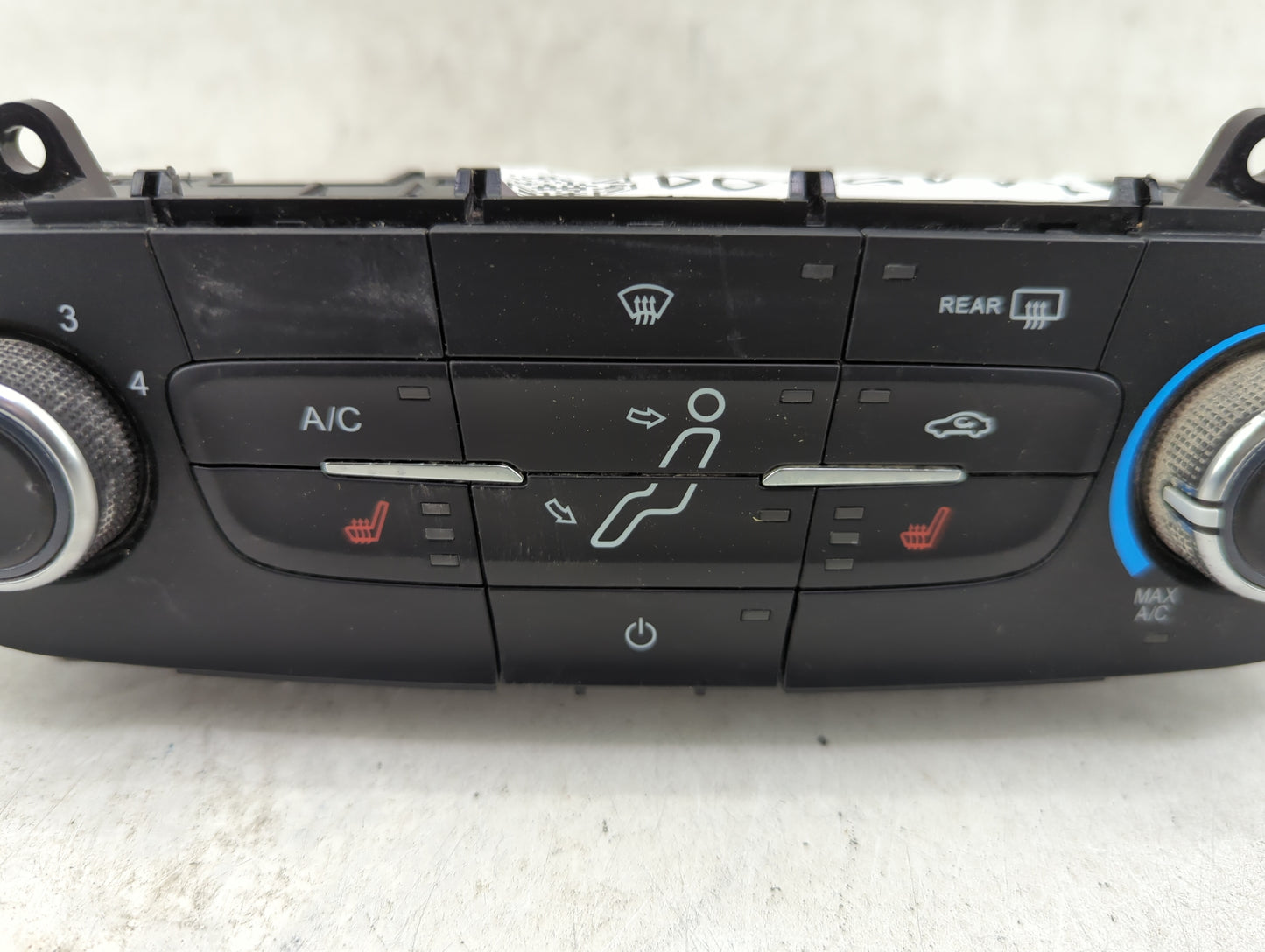 2015-2018 Ford Focus Climate Control Module Temperature AC/Heater Replacement P/N:F1ET-19980-LJ Fits Fits 2015 2016 2017 201