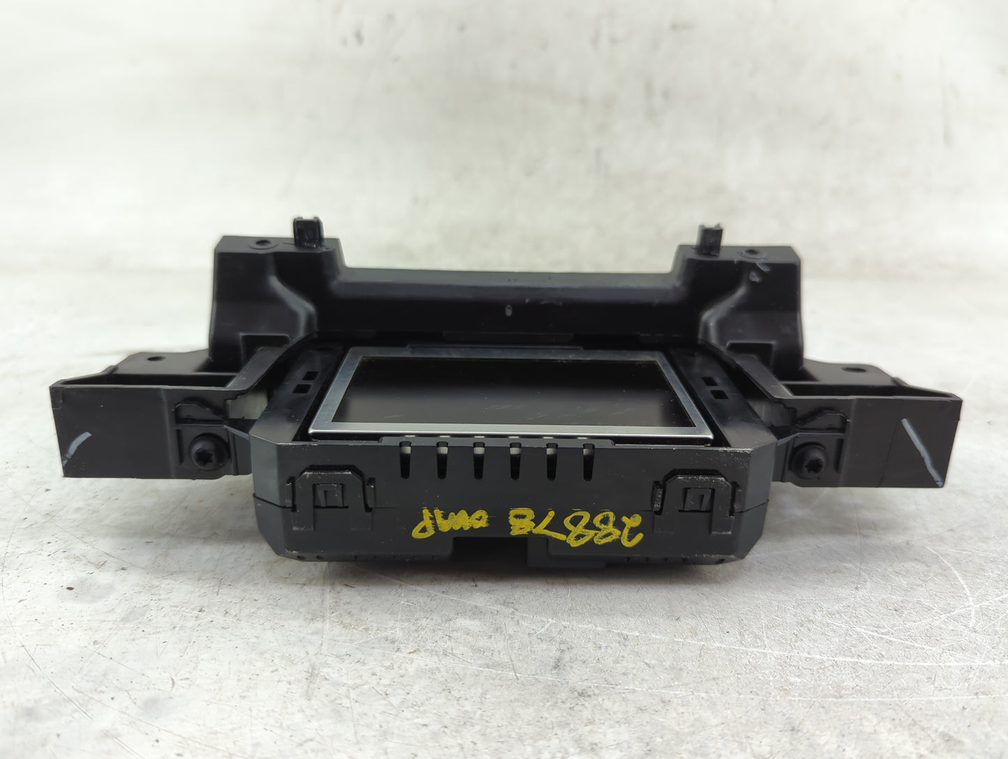 2015-2018 Ford Focus Information Display Screen - Oemusedautoparts1.com