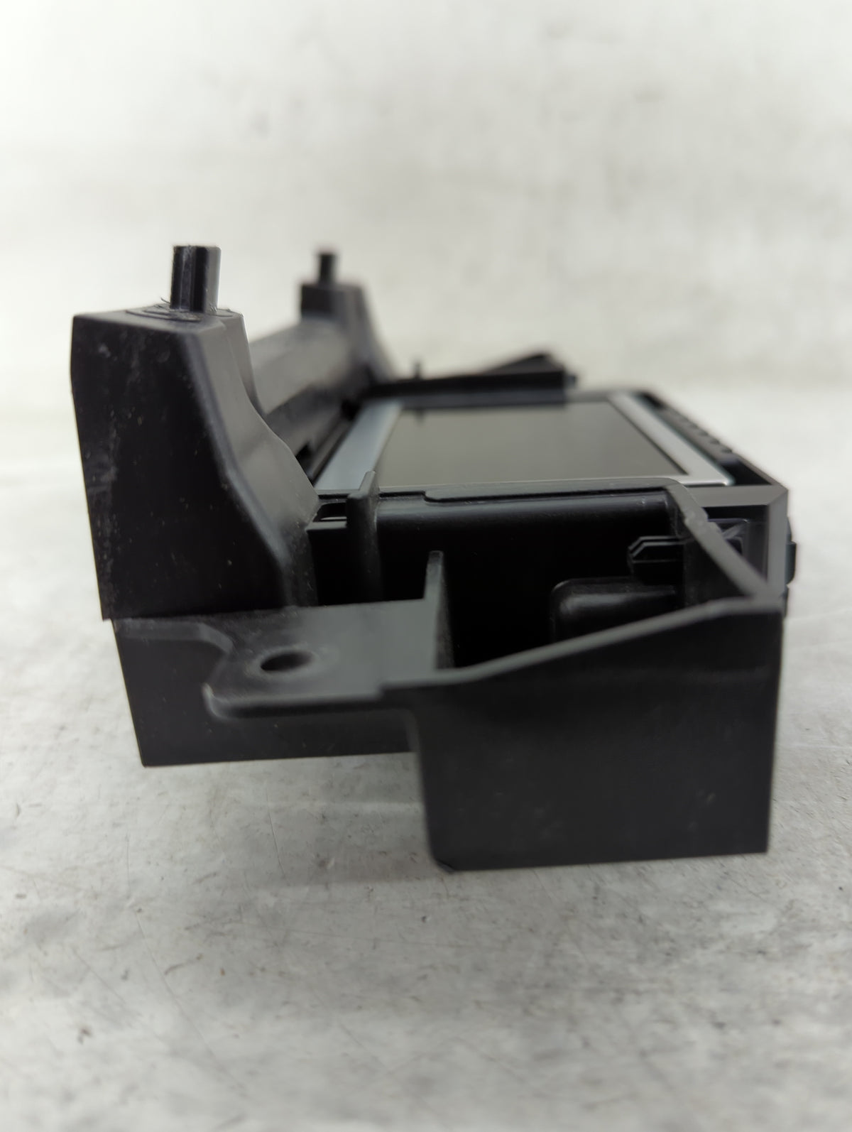 2015-2018 Ford Focus Information Radio Display Screen 1449999 - Oemusedautoparts1.com