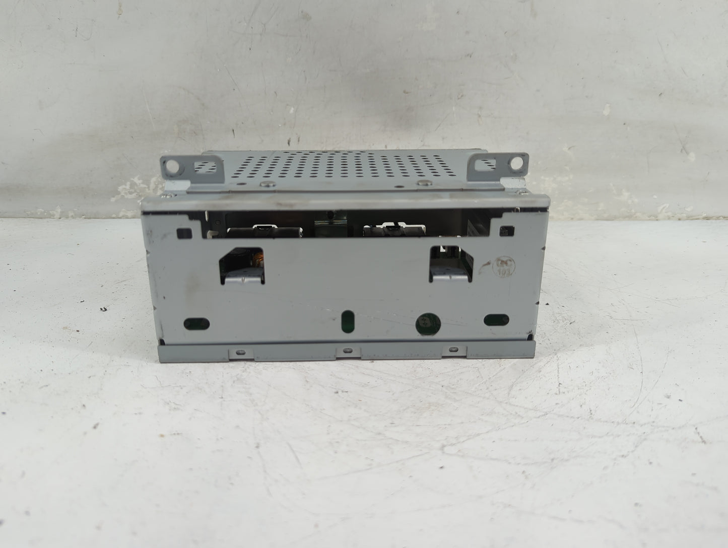 2017-2018 Ford Focus Radio AM FM Cd Player Receiver Replacement P/N:JM5T-18D816-BA J6BA018880 Fits Fits 2017 2018 OEM Used A