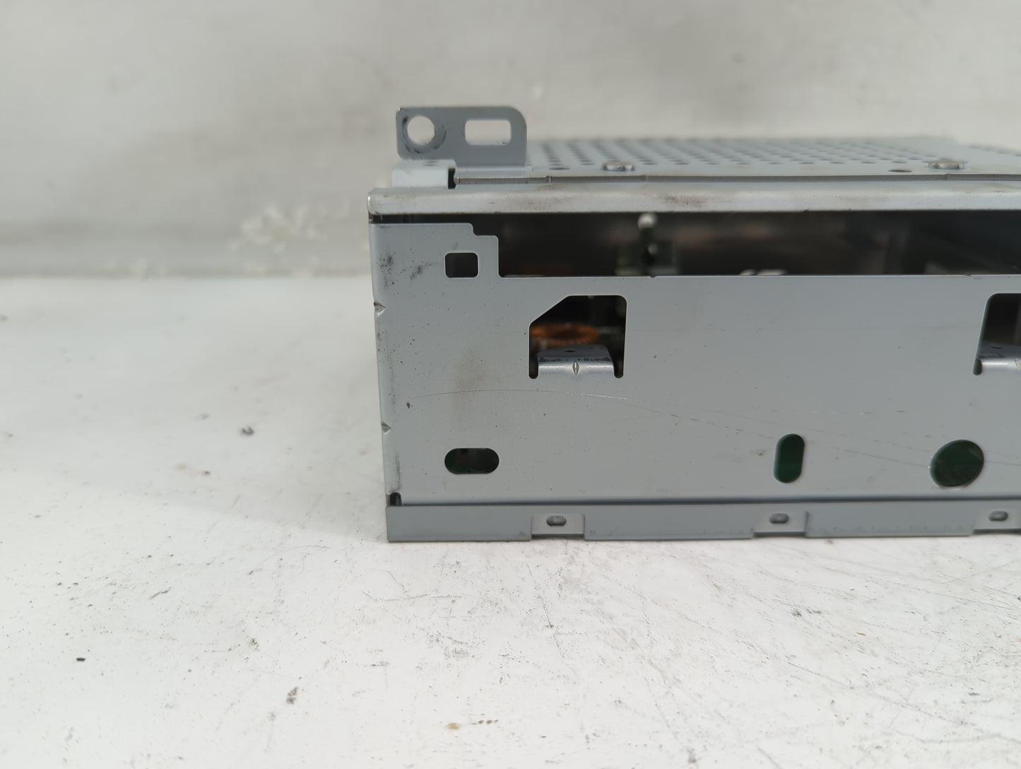 2017-2018 Ford Focus Radio AM FM Cd Player Receiver Replacement P/N:JM5T-18D816-BA J6BA018880 Fits Fits 2017 2018 OEM Used A
