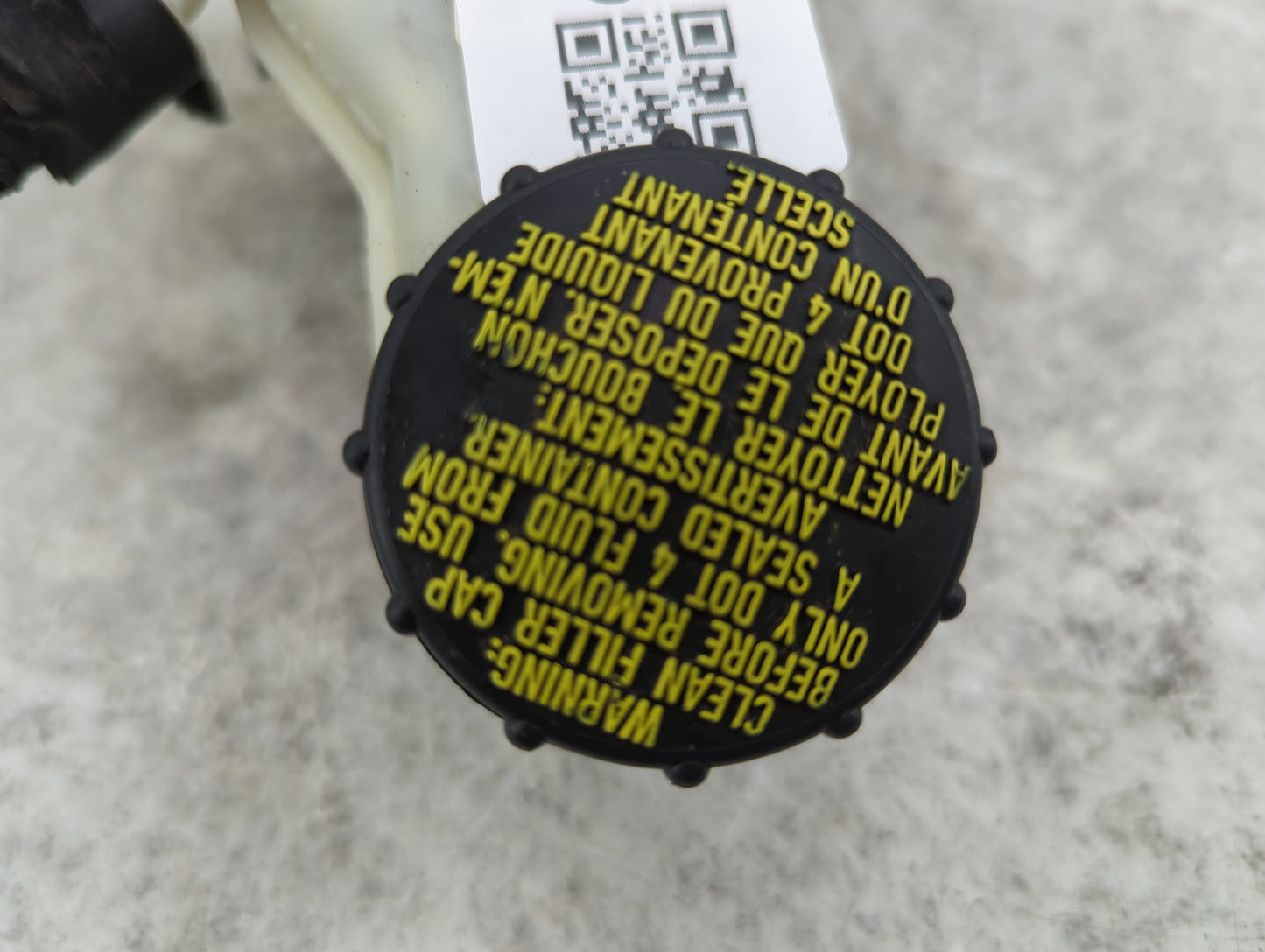 2018 Ford Focus Brake Master Cylinder 1467698 - Oemusedautoparts1.com