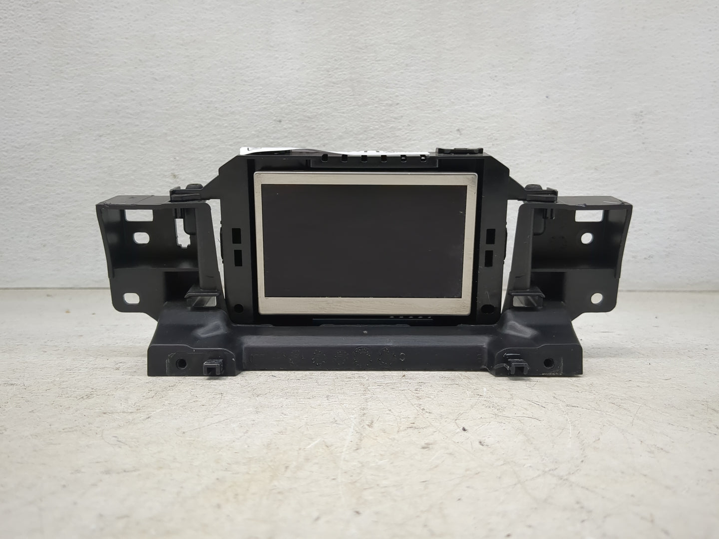 2015-2018 Ford Focus Information Display Screen 1468460 - Oemusedautoparts1.com