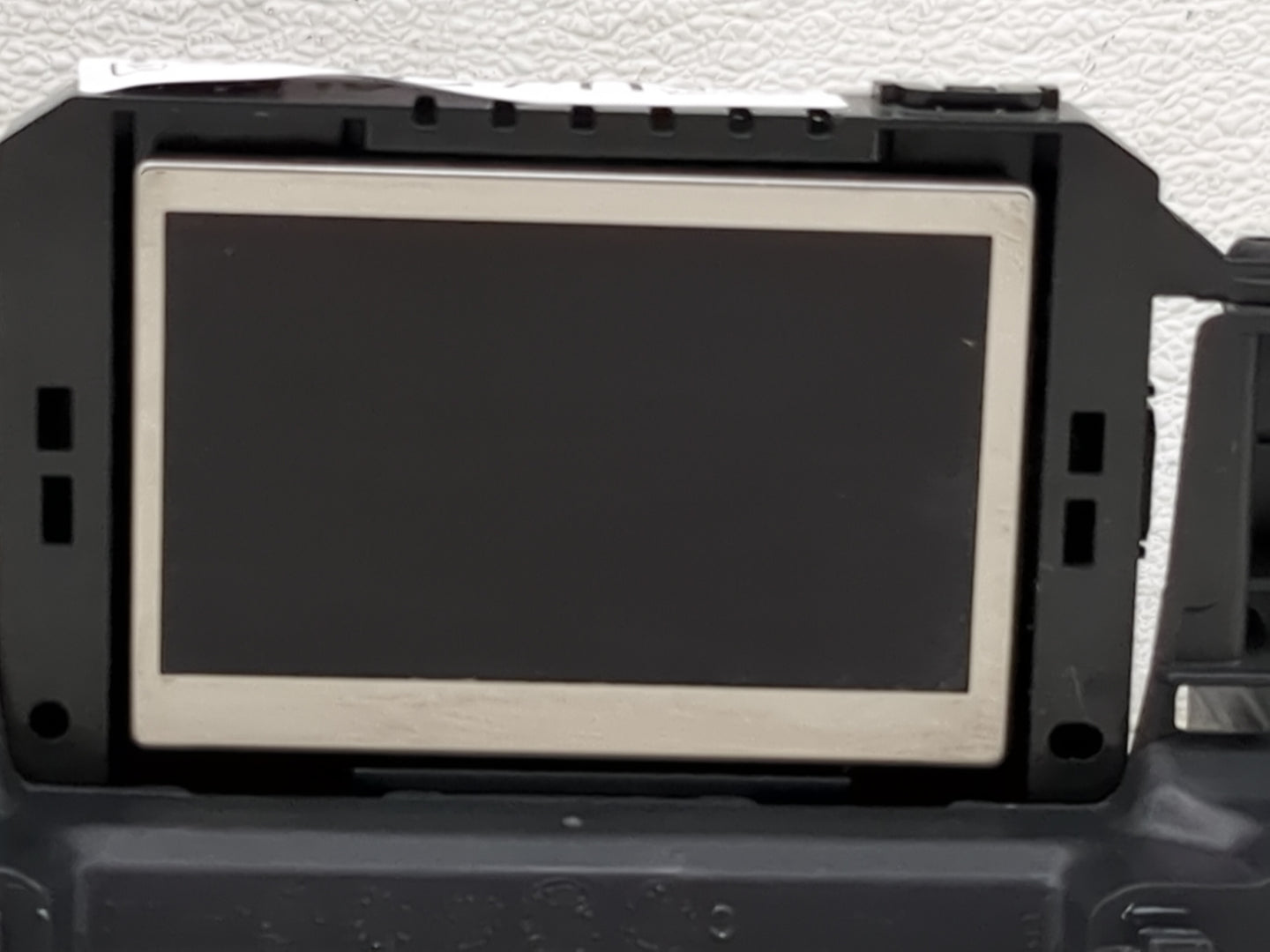 2015-2018 Ford Focus Information Display Screen 1468460 - Oemusedautoparts1.com