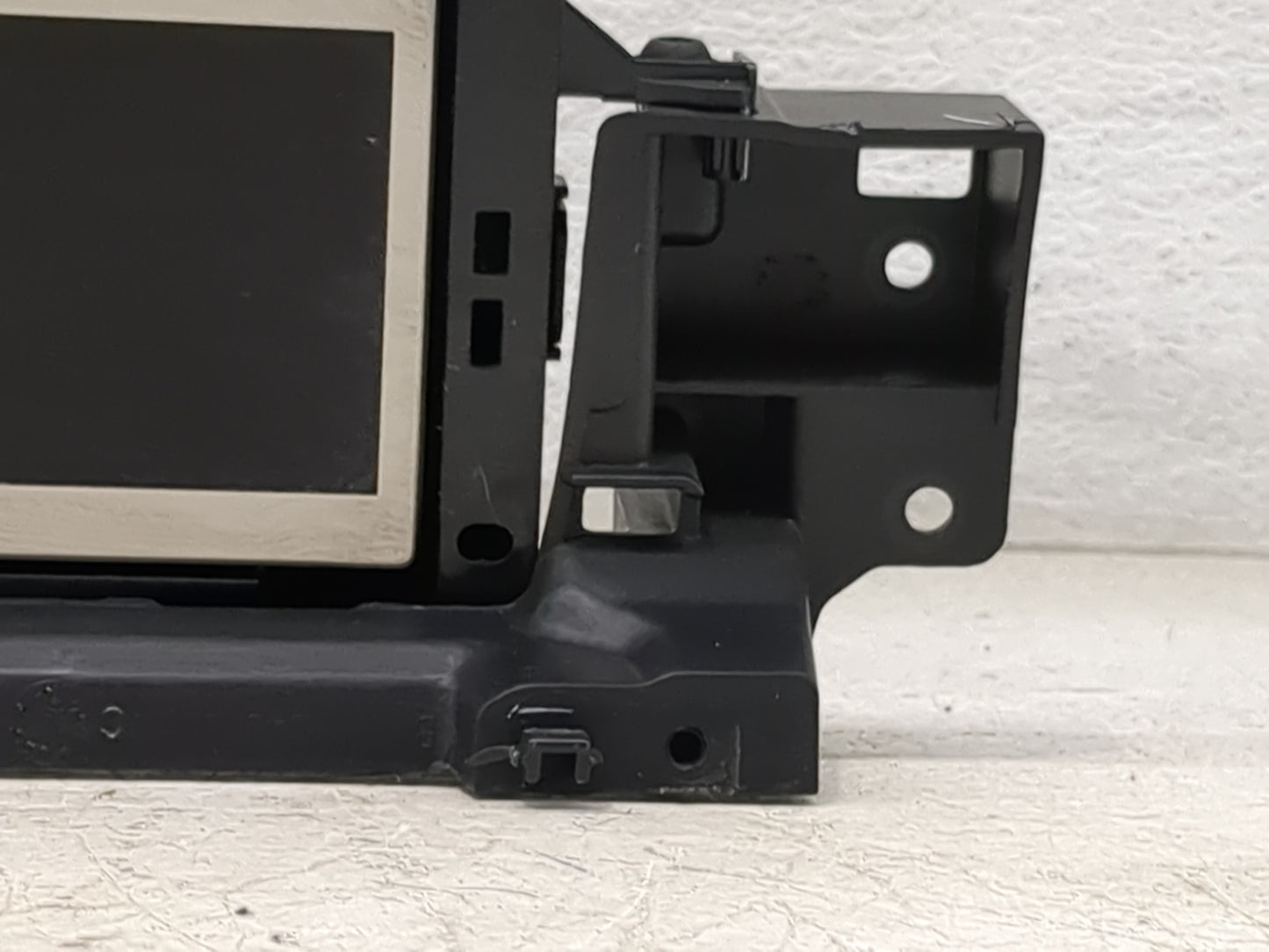 2015-2018 Ford Focus Information Display Screen 1468460 - Oemusedautoparts1.com