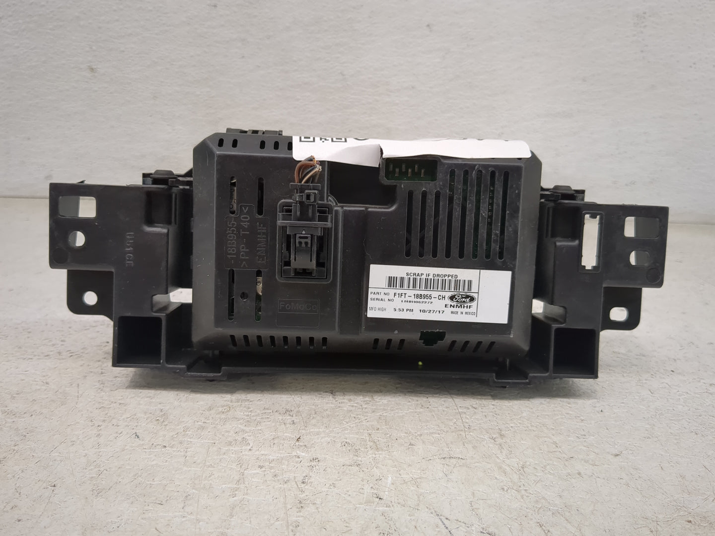 2015-2018 Ford Focus Information Display Screen 1468460 - Oemusedautoparts1.com