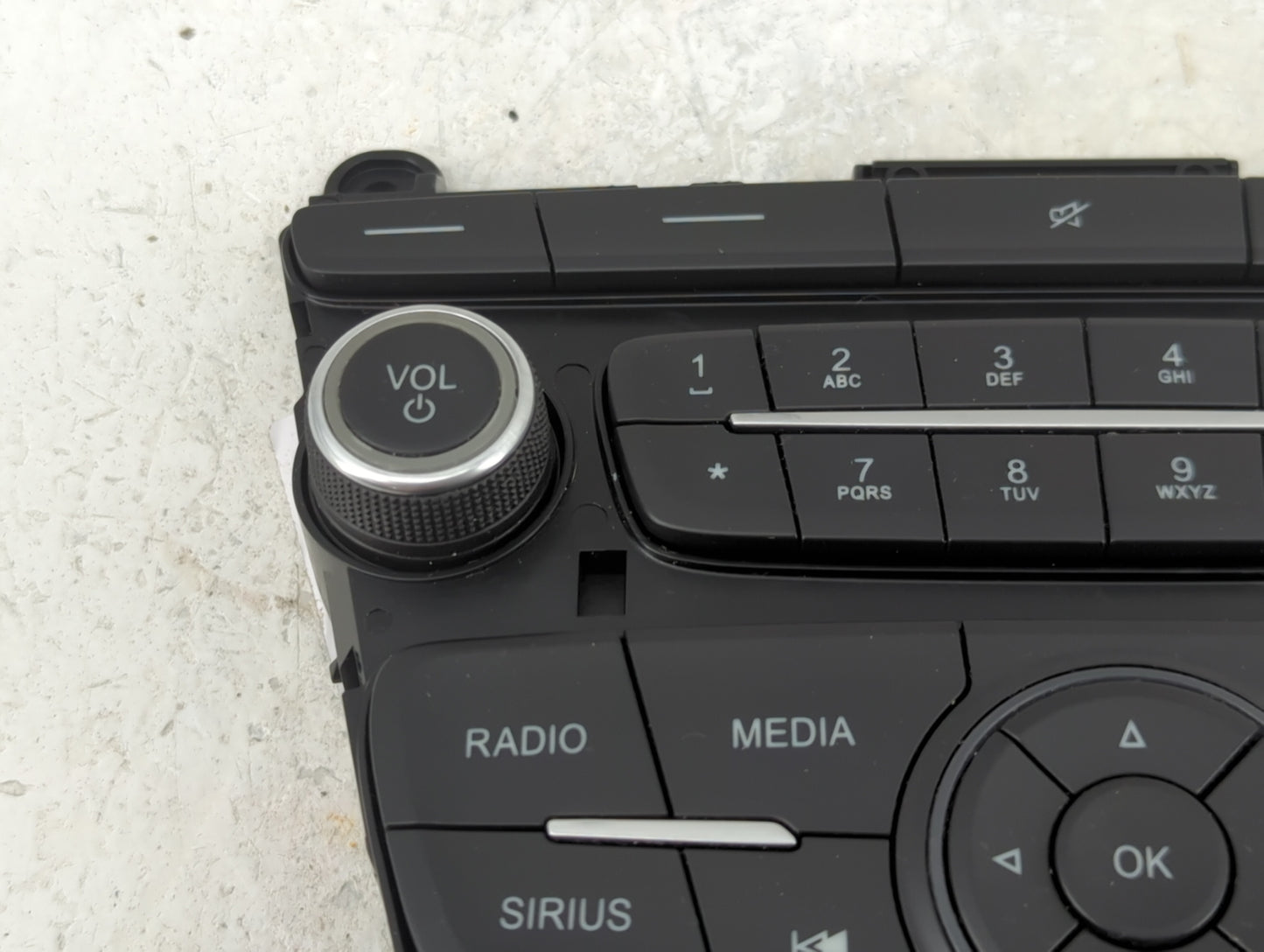 2015-2018 Ford Focus Radio Control Panel 1468975 - Oemusedautoparts1.com