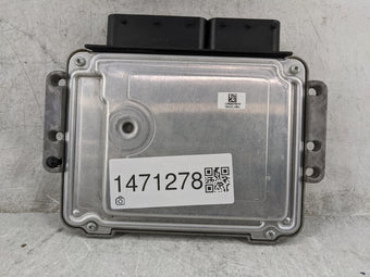 compare product 2013-2018 Ford Focus PCM Engine Control Computer ECU ECM PCU OEM P/N:FM5A-12A650-ADB BV61-12B684-BC Fits OEM Used Auto Parts