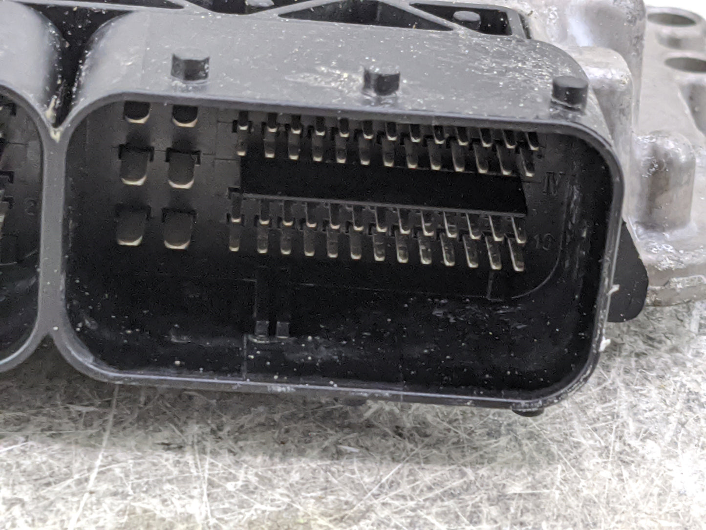 2013-2018 Ford Focus PCM Engine Control Computer ECU ECM PCU OEM P/N:FM5A-12A650-ADB BV61-12B684-BC Fits OEM Used Auto Parts