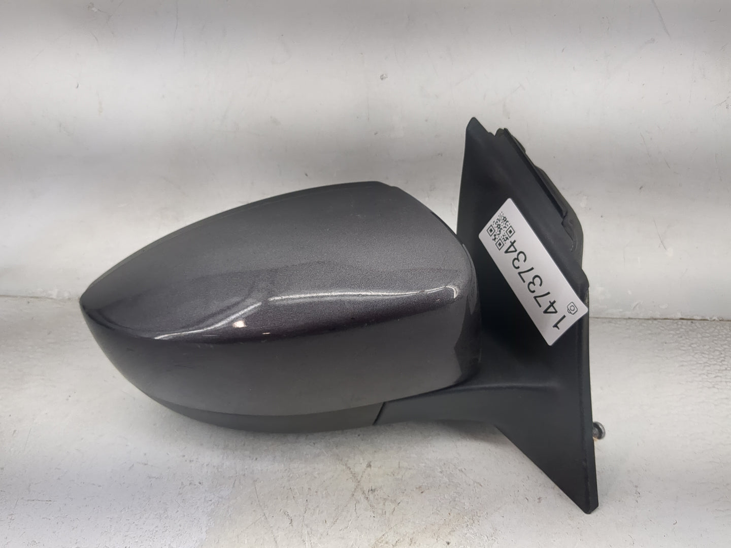 2018 Ford Focus Passenger Side View Mirror - Right Door Mirror OEM Used - Oemusedautoparts1.com