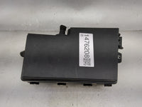 2017-2018 Ford Focus Fusebox Fuse Box Panel Relay Module P/N:GJ7T-14A073-BA Fits Fits 2017 2018 OEM Used Auto Parts - Oemuse