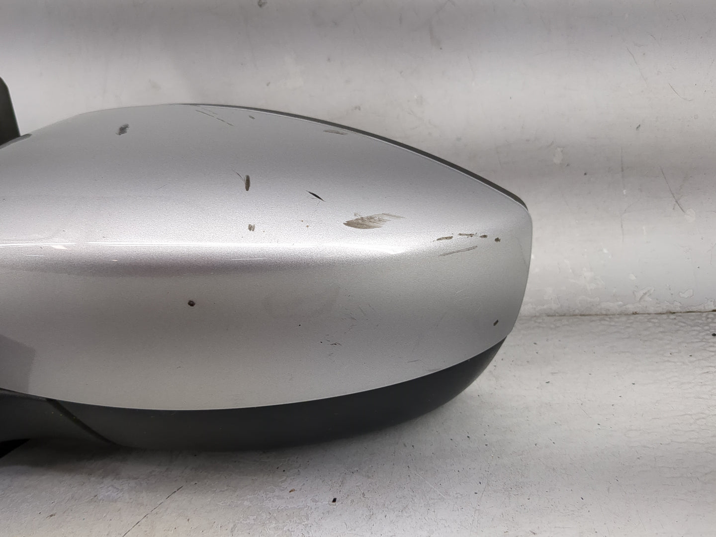 2018 Ford Focus Driver Side View Mirror - Left Door Mirror OEM Used - Oemusedautoparts1.com