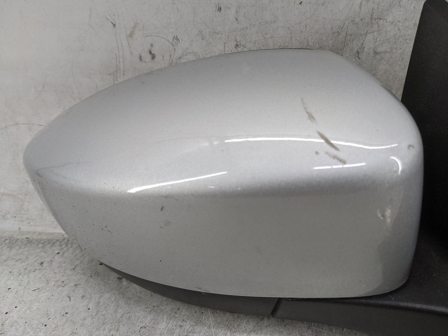 2012-2014 Ford Focus Passenger Side View Mirror - Right Door Mirror OEM Used - Oemusedautoparts1.com