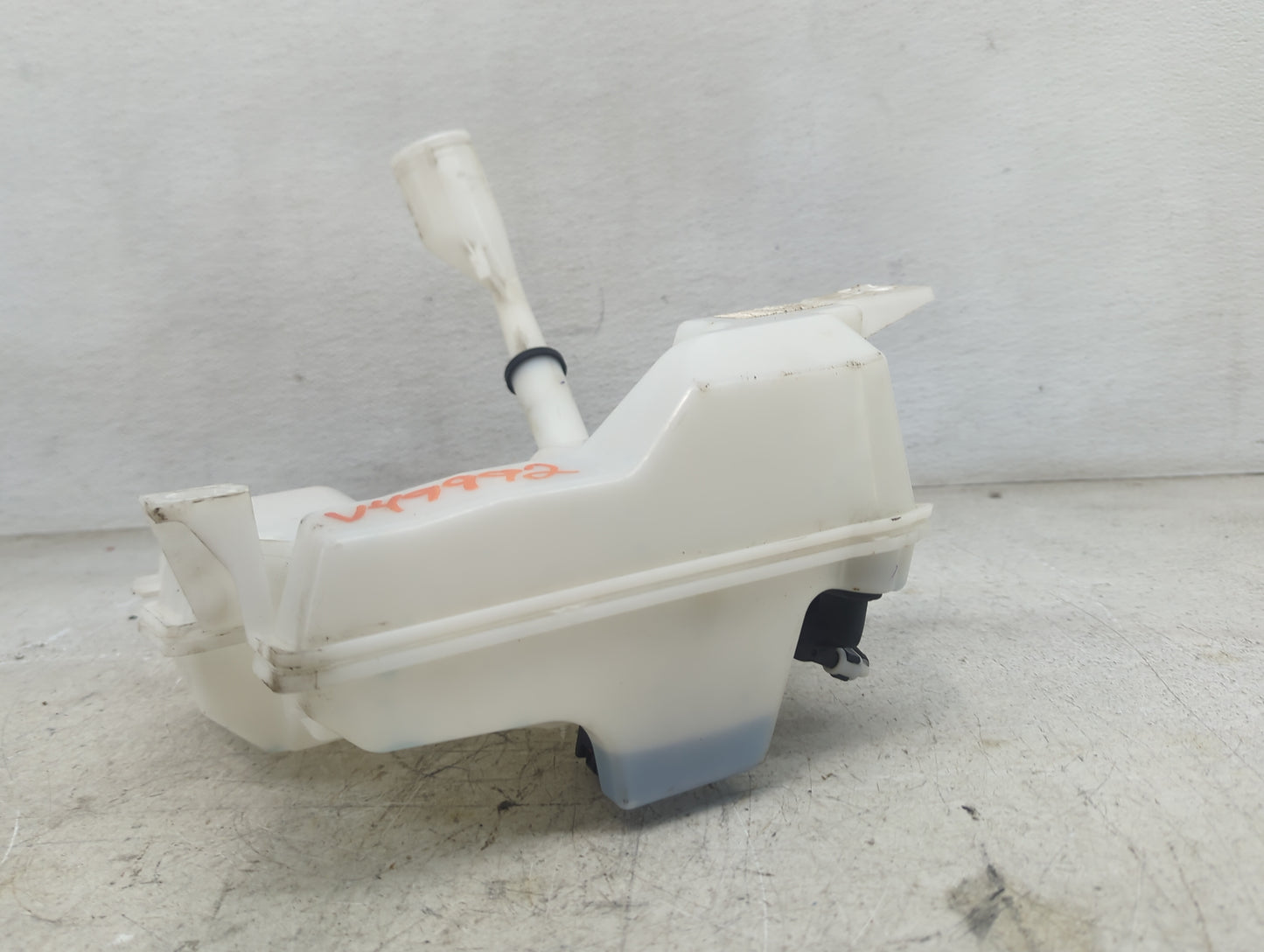 2012-2018 Ford Focus Windshield Washer Fluid Reservoir Bottle 1482140 - Oemusedautoparts1.com