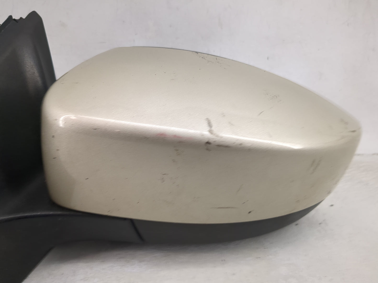 2018 Ford Focus Driver Side View Mirror - Left Door Mirror OEM Used - Oemusedautoparts1.com