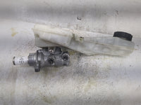 2012-2018 Ford Focus Brake Master Cylinder 1496918 - Oemusedautoparts1.com