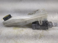2012-2018 Ford Focus Brake Master Cylinder 1496918 - Oemusedautoparts1.com
