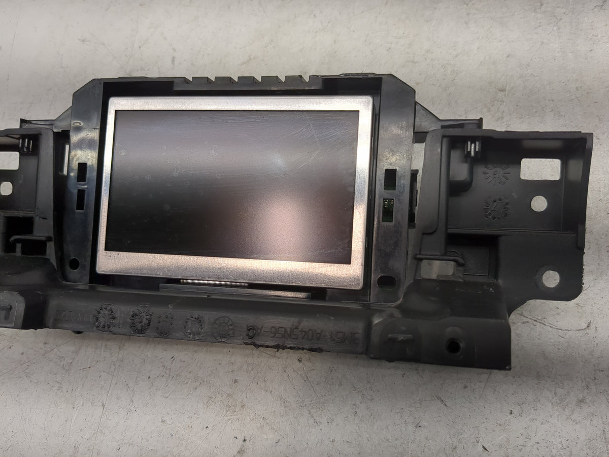 2015-2018 Ford Focus Information Radio Display Screen 1504415 - Oemusedautoparts1.com