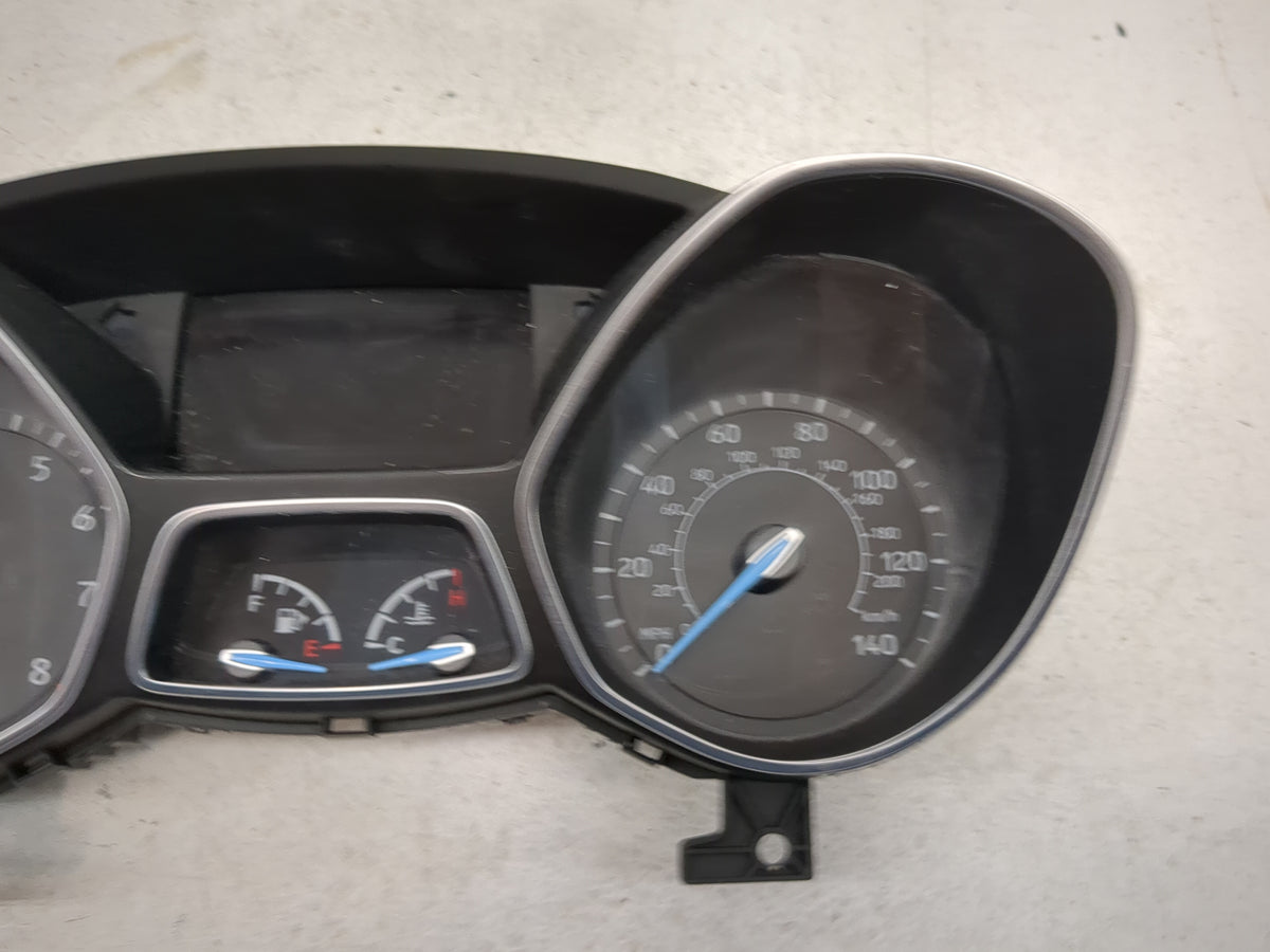 2015-2018 Ford Focus Instrument Cluster Speedometer Gauges P/N:CM5T-10849-ASL Miles:82K Fits Fits 2015 2016 2017 2018 OEM Us