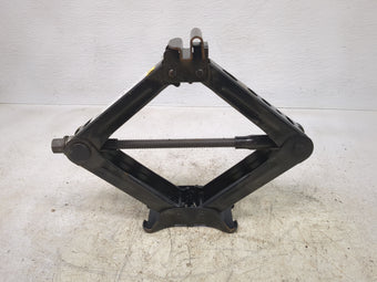 compare product 2018 Ford Focus Spare Scissor Car Jack 1512502