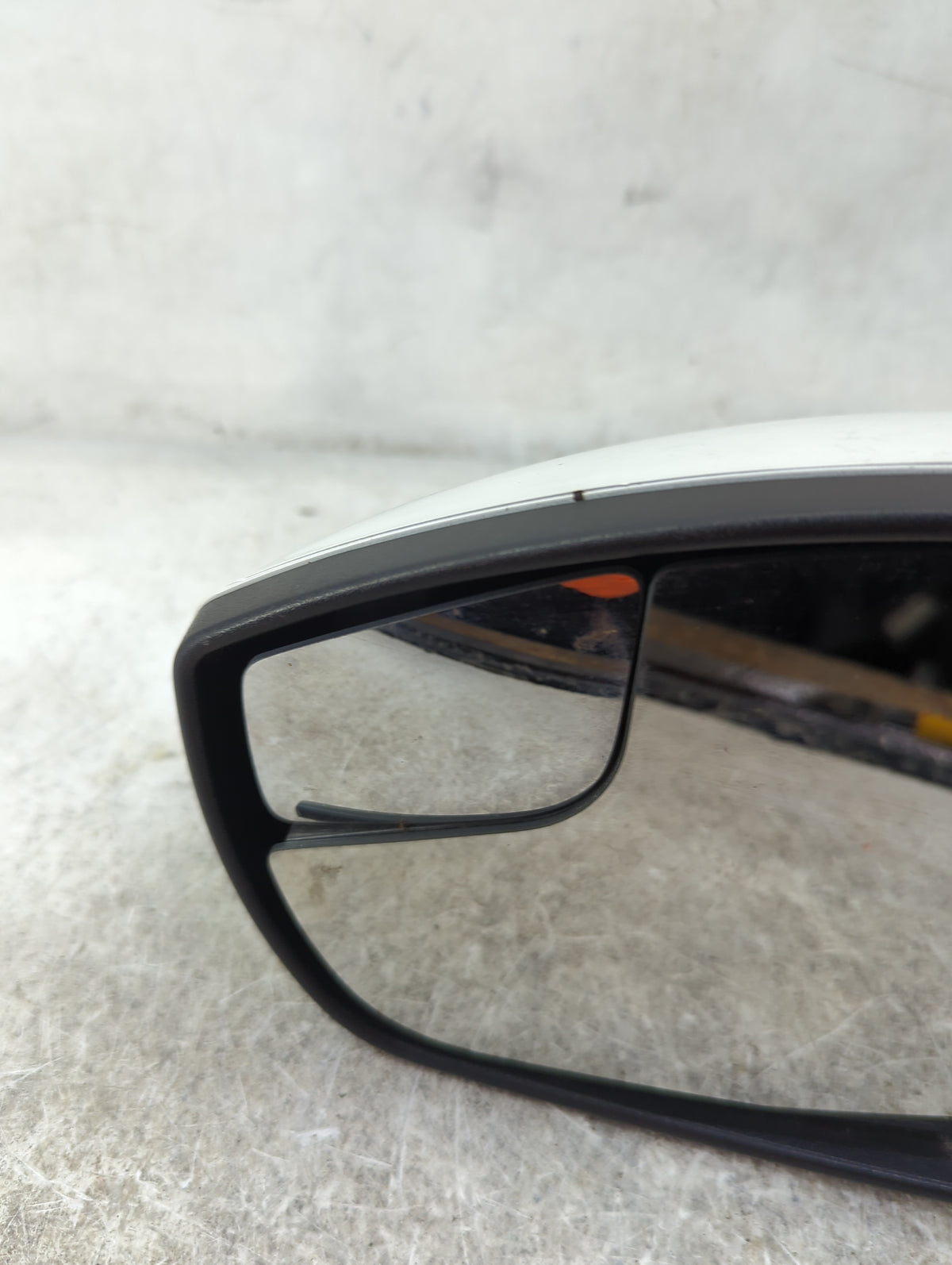 2018 Ford Focus Driver Side View Mirror - Left Door Mirror OEM Used - Oemusedautoparts1.com
