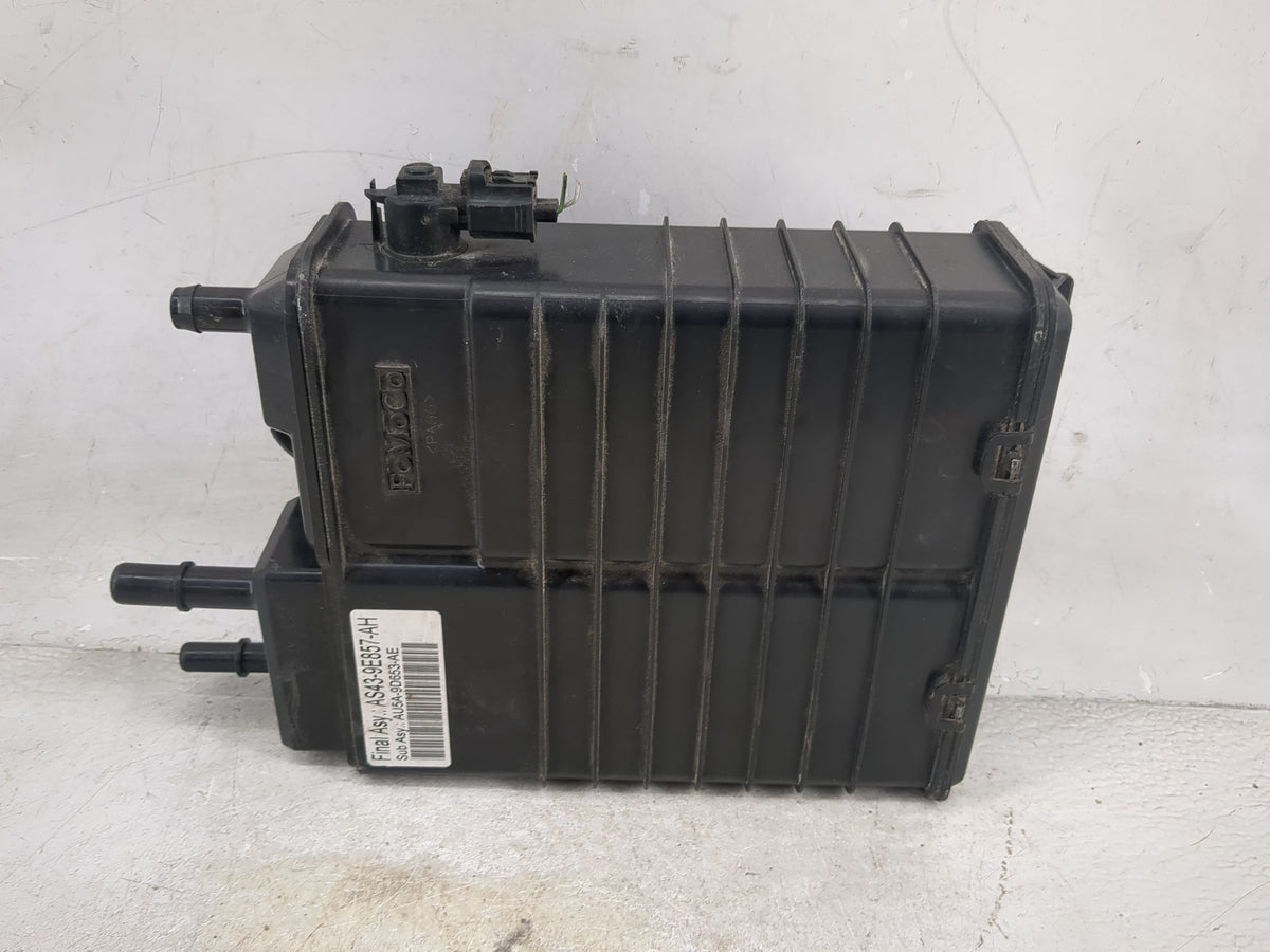 2018 Ford Focus Fuel Vapor Charcoal Canister 1515735 - Oemusedautoparts1.com