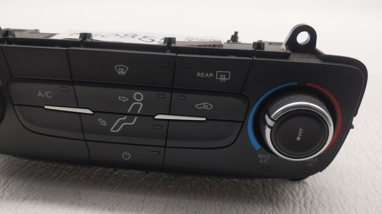 2015-2018 Ford Focus Climate Control Module Temperature AC/Heater Replacement P/N:F1ET-19980-LJ F1ET-19980-JF Fits OEM Used 