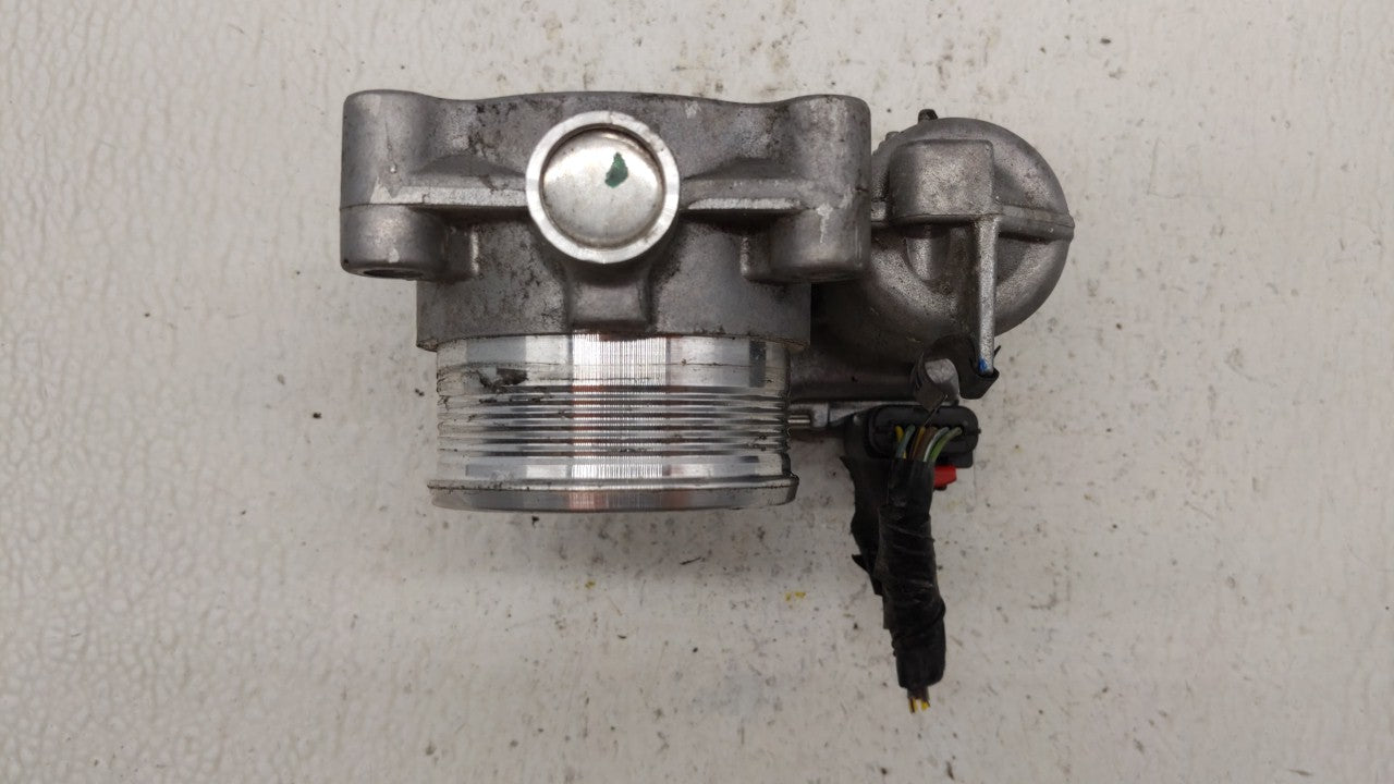 2014-2018 Ford Focus Throttle Body P/N:DS7E-9F991-BB Fits Fits 2014 2015 2016 2017 2018 2019 OEM Used Auto Parts - Oemusedau